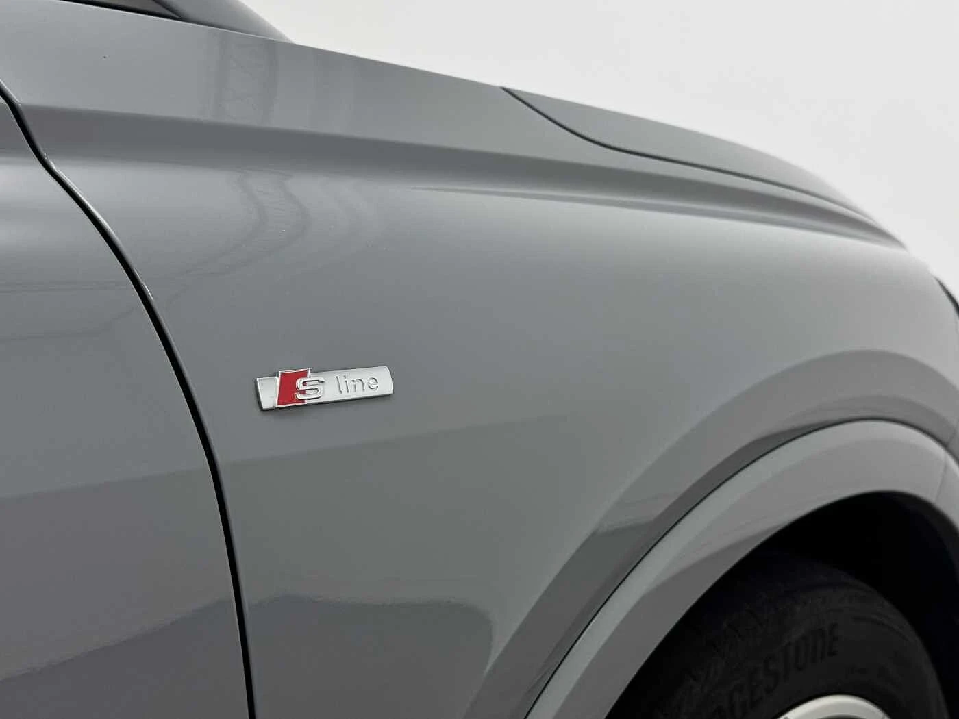Audi-Q4 e-tron-image-36