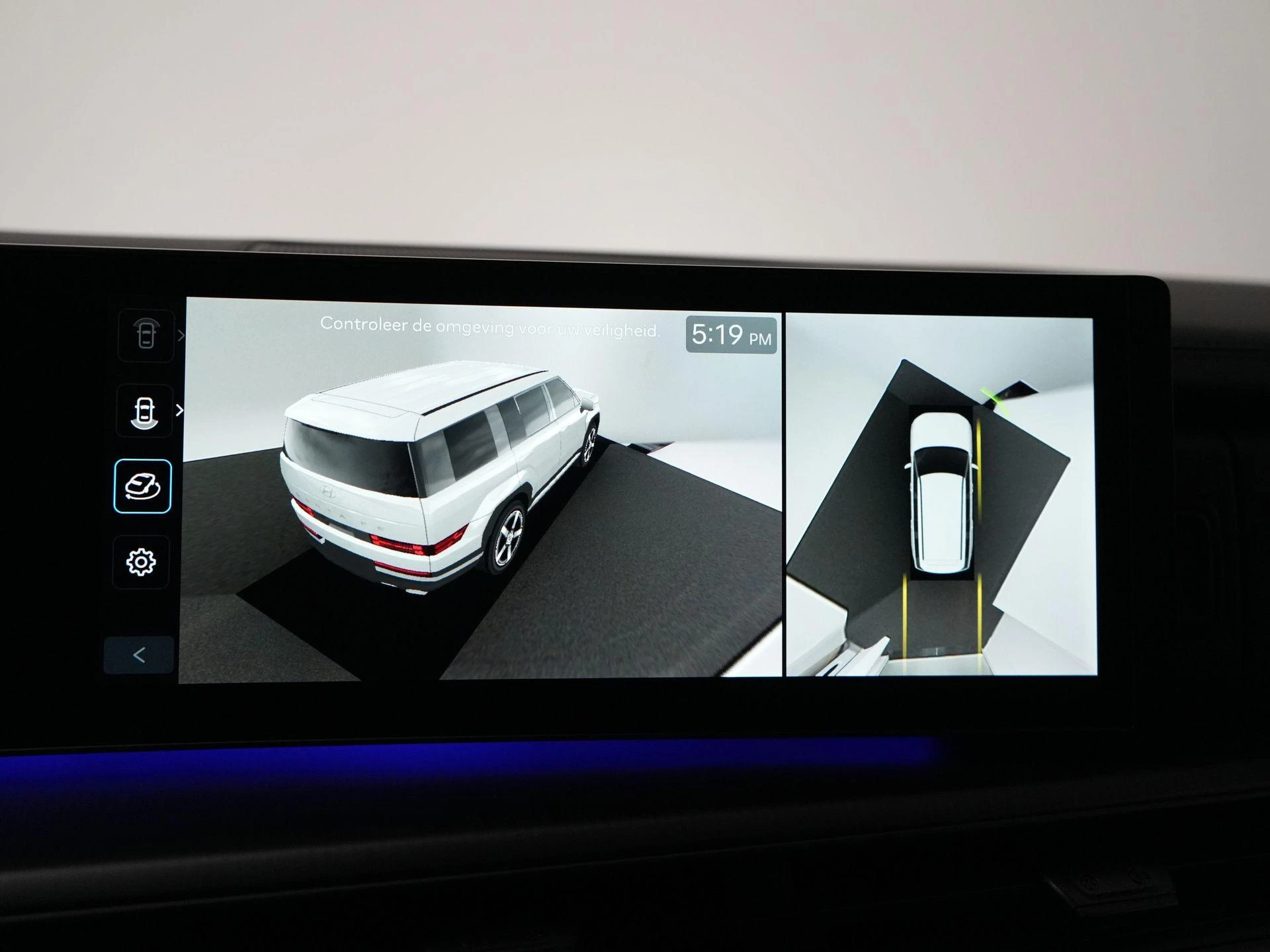 Hyundai-Santa Fe-image-30