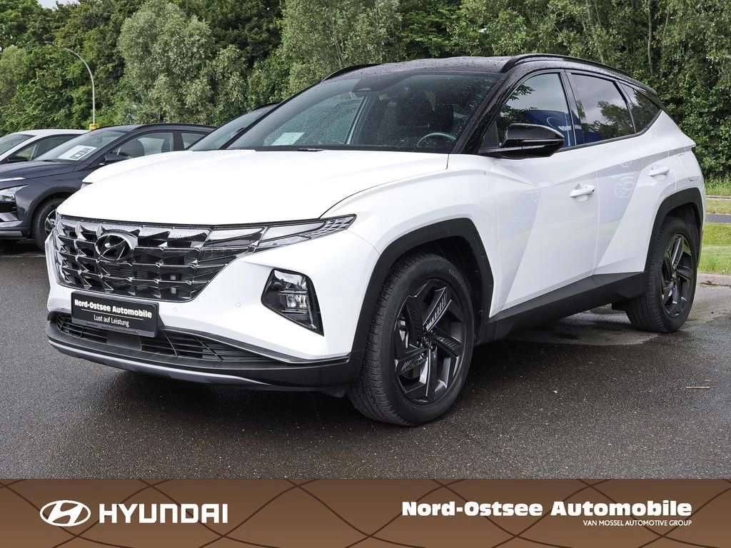 Hyundai Tucson 1.6 T-GDI ADVANTAGE 2WD SHZ LHZ NAVI LEDNX4 TUCSON 1.6 T-GDI ADVANTAGE 2WD SHZ LHZ NAVI LED