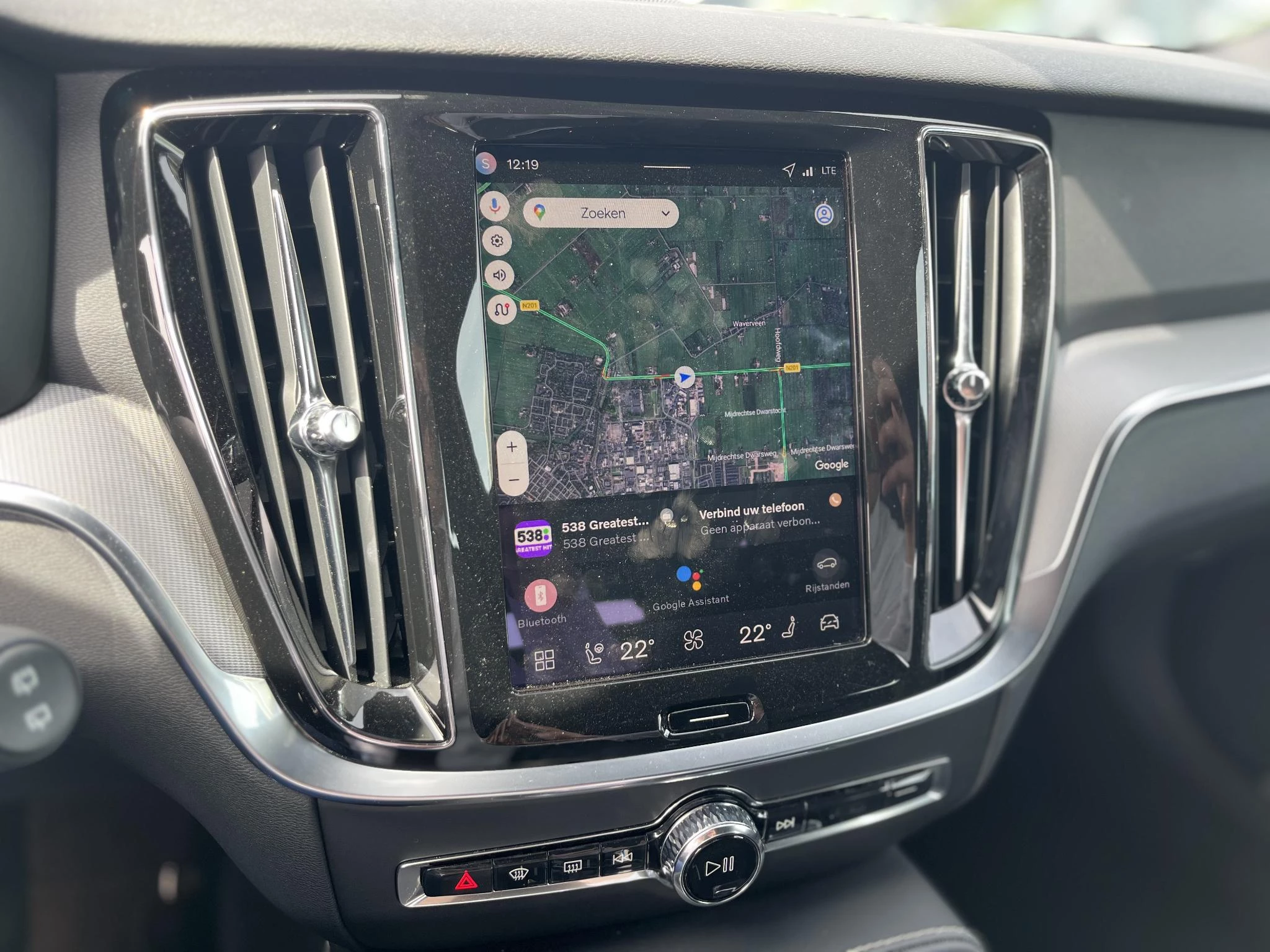 Volvo V60 T6 Plug-in hybrid AWD Plus Dark