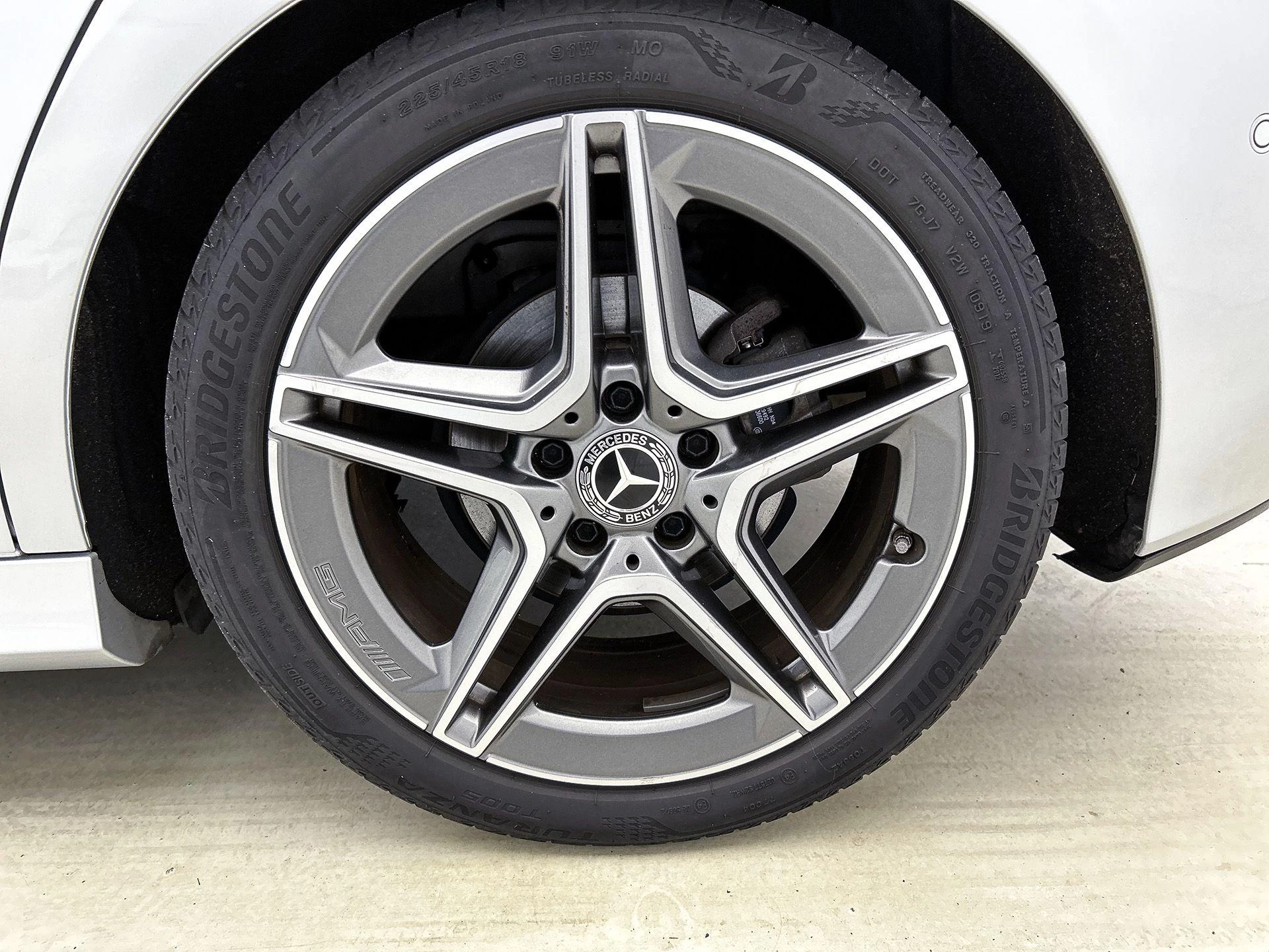 Mercedes-Benz-B-Klasse-image-39