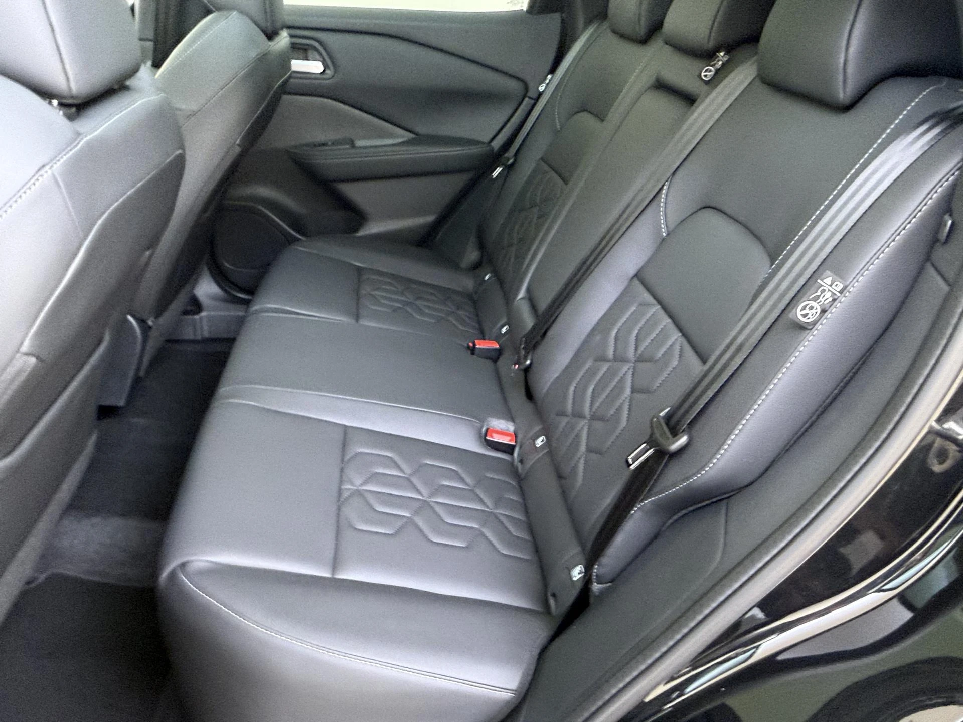 Nissan-QASHQAI-image-15
