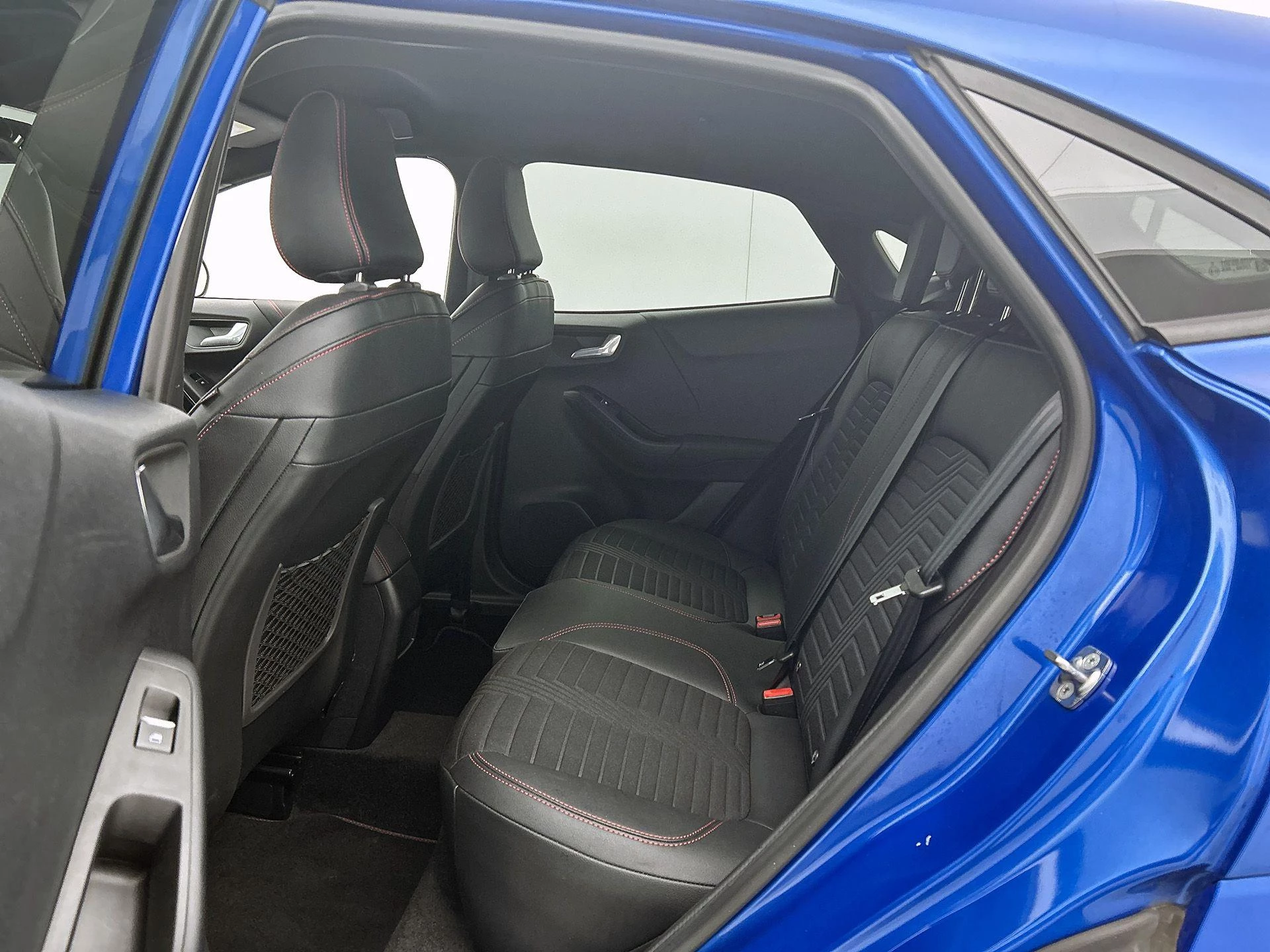 Ford-Puma-image-25