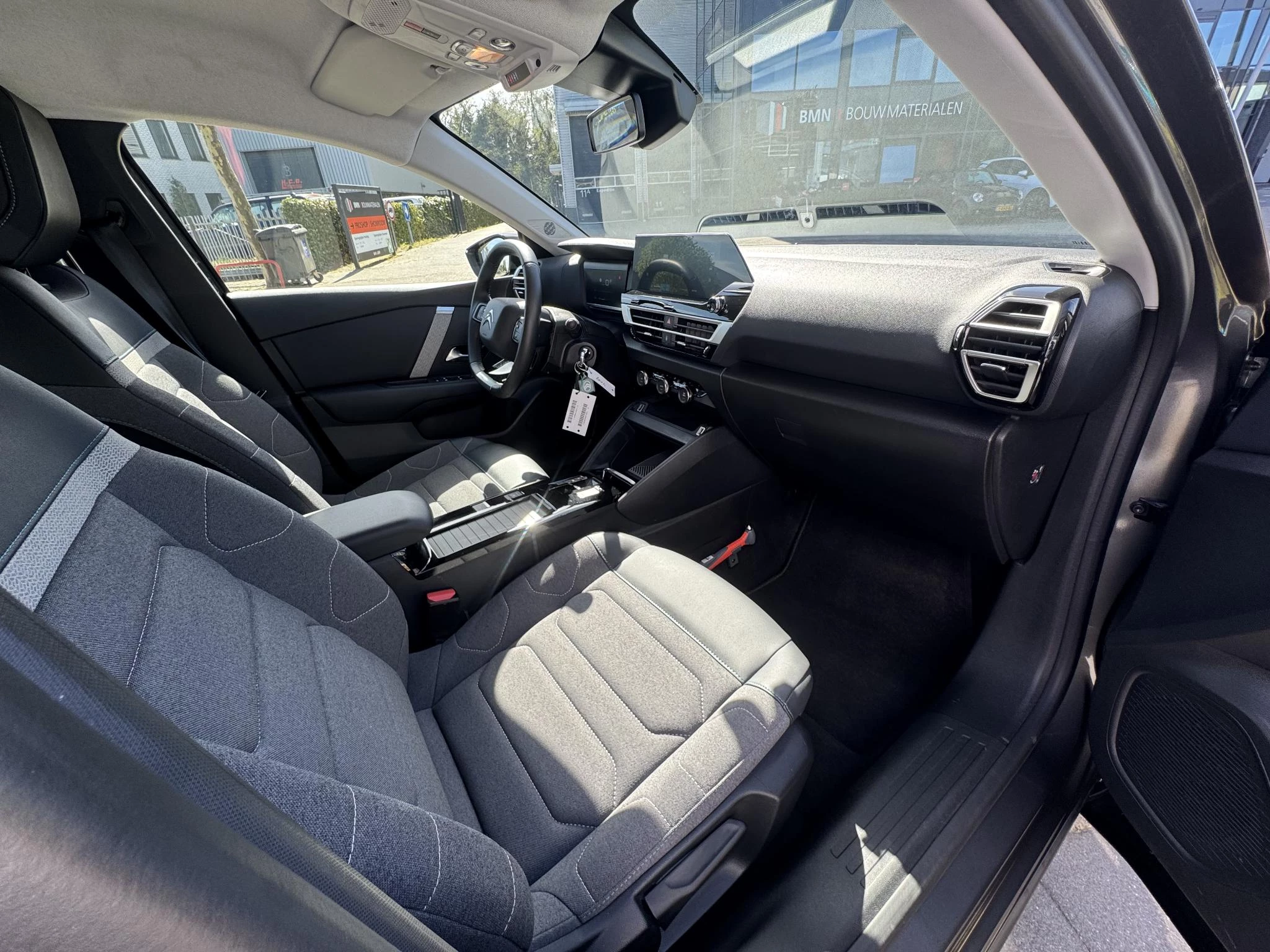 Citroën-ë-C4-image-14