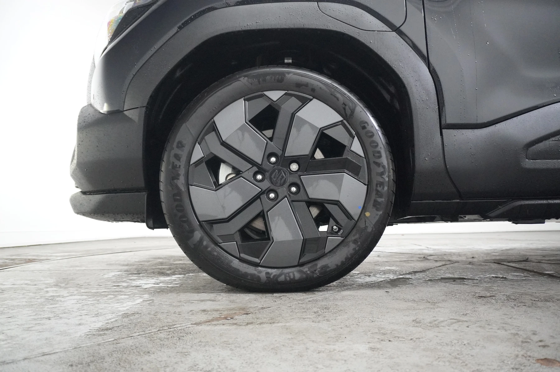Suzuki-e Vitara-image-4