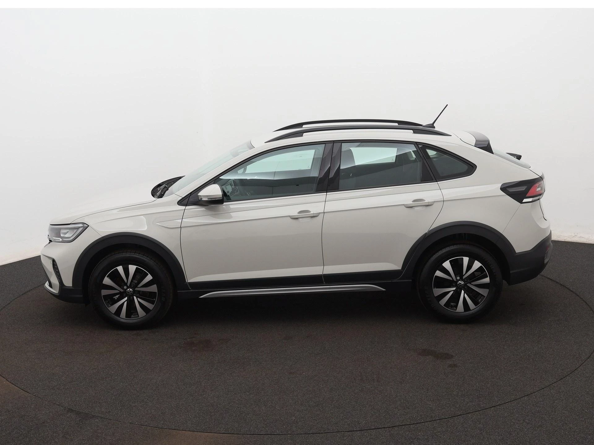 Volkswagen-Taigo-image-1