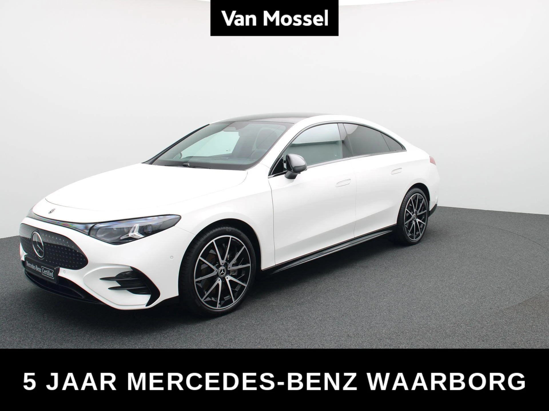Mercedes-Benz-CLA-image-0