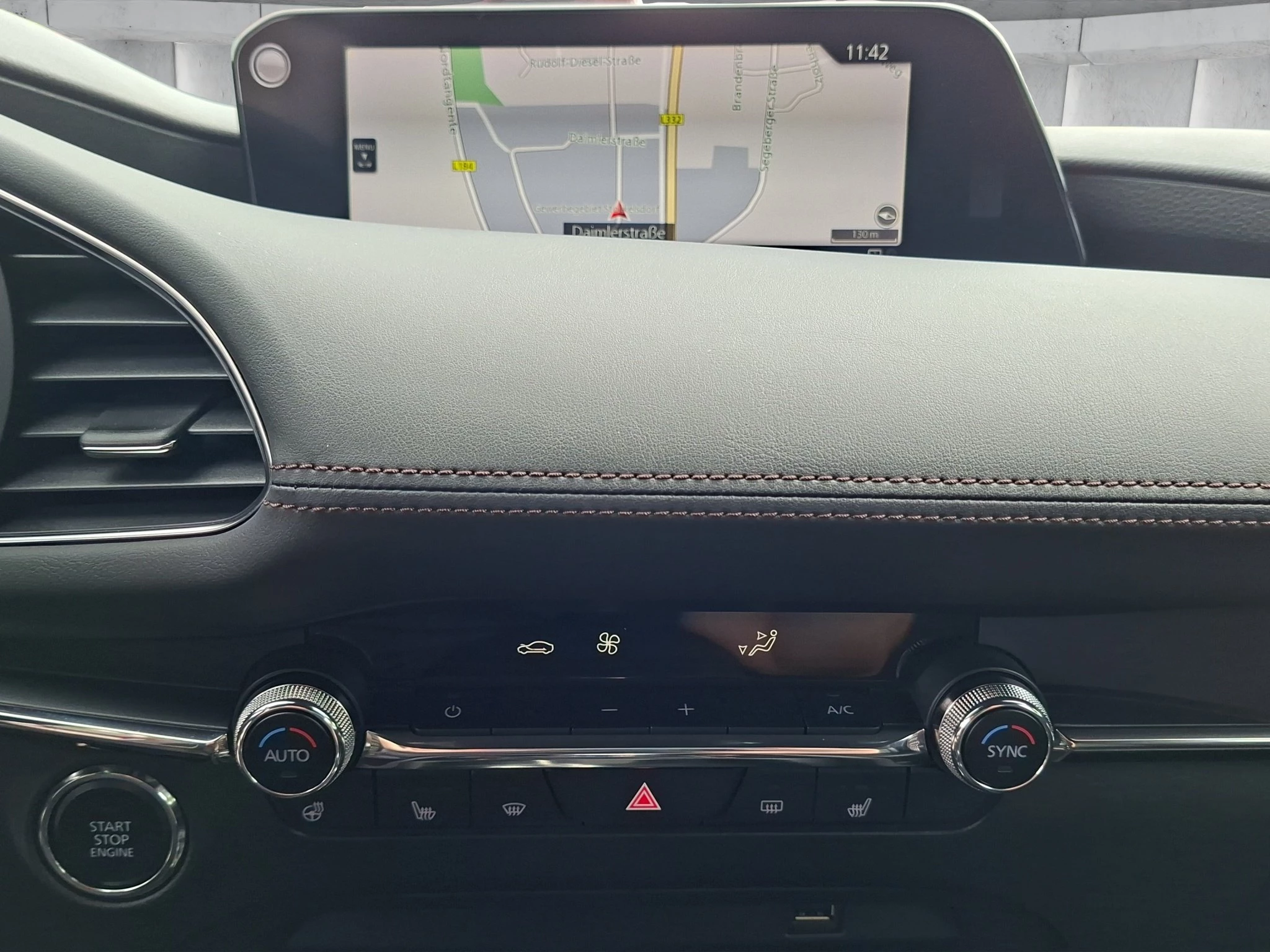 Mazda 3 Edition 100 2.0 SKYA.-X MHEV LED | ACC | LEDER | RFK | SHZ | LMF | Navi | BT