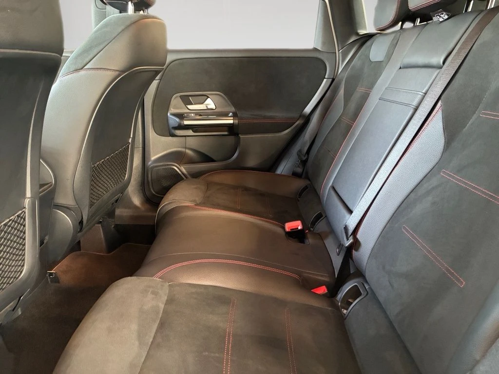 Mercedes-Benz-B-Klasse 250-image-8