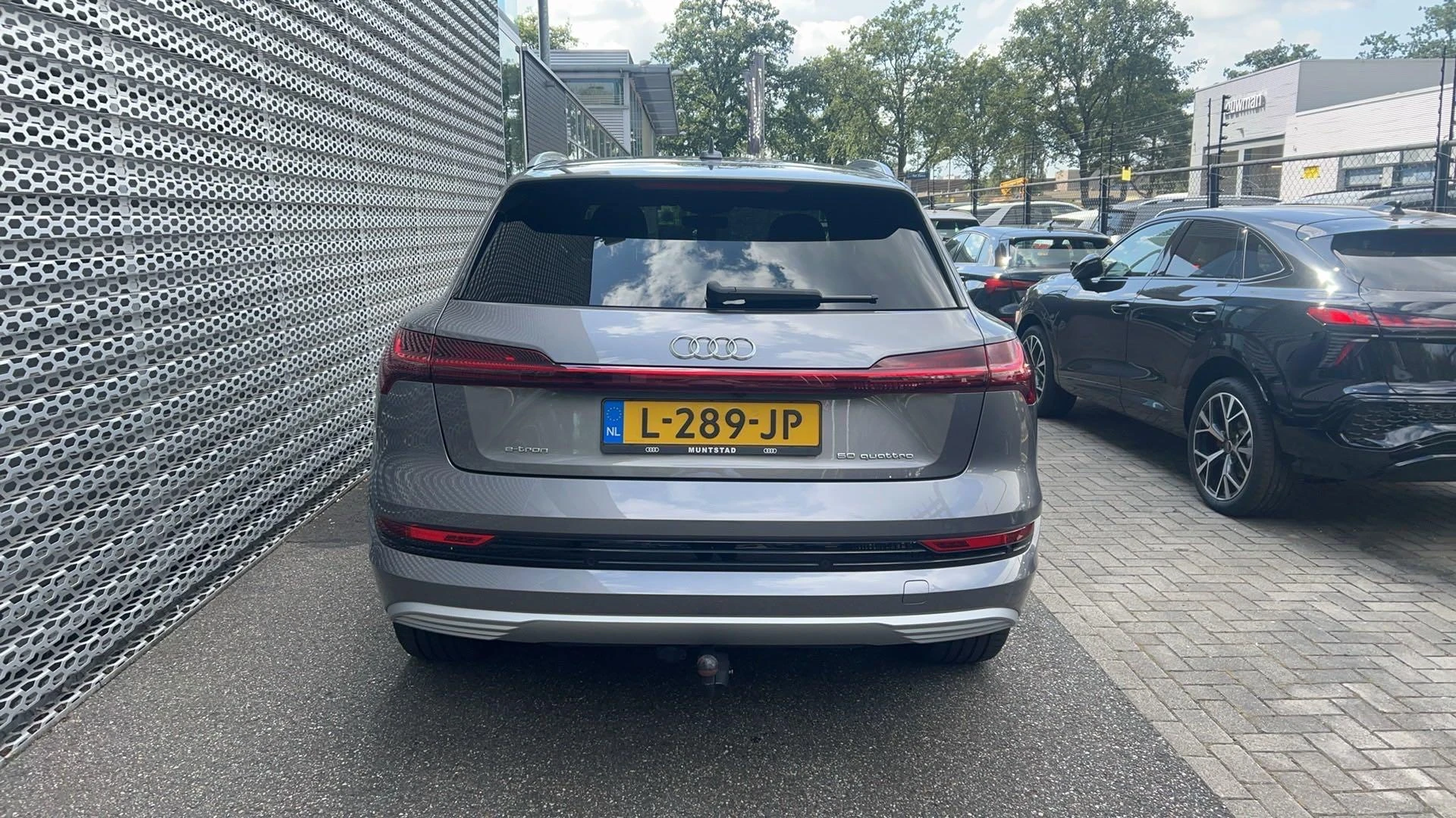 Audi e-tron 50 quattro Business edition 71 kWh