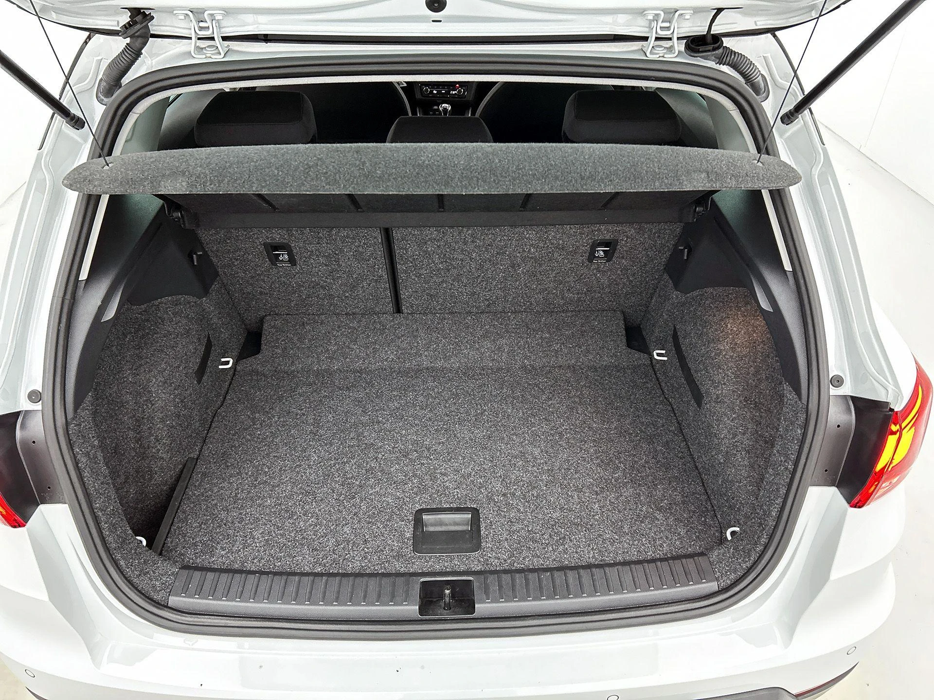 SEAT-Arona-image-20