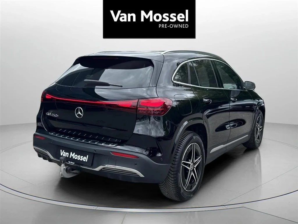 Mercedes-Benz-EQA-image-4