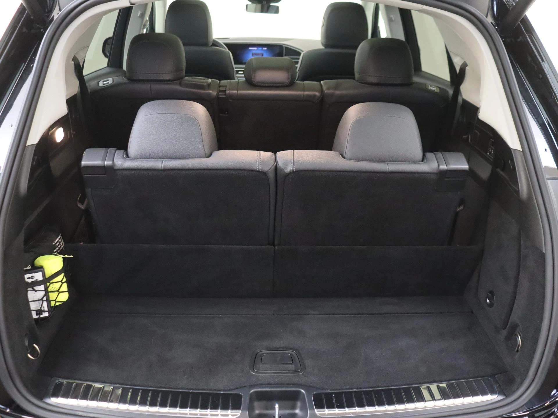 Mercedes-Benz-GLE-image-36