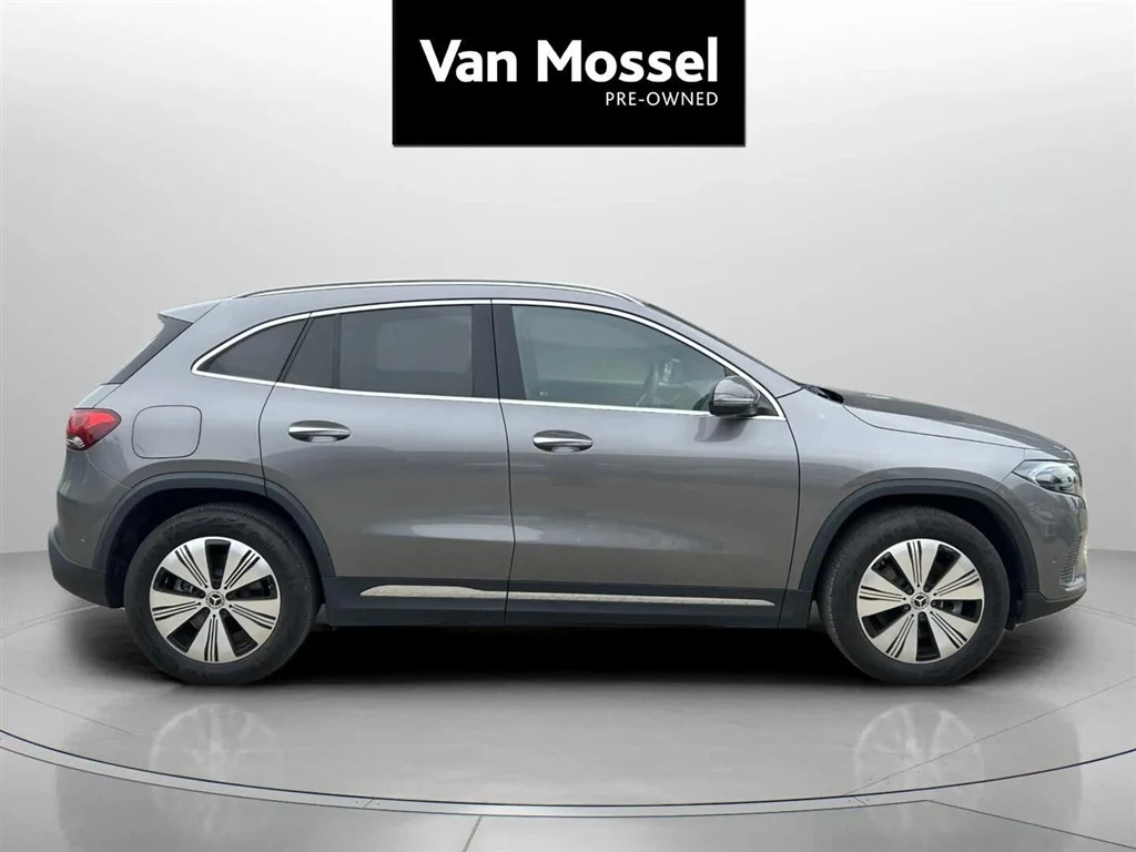 Mercedes-Benz-EQA-image-3