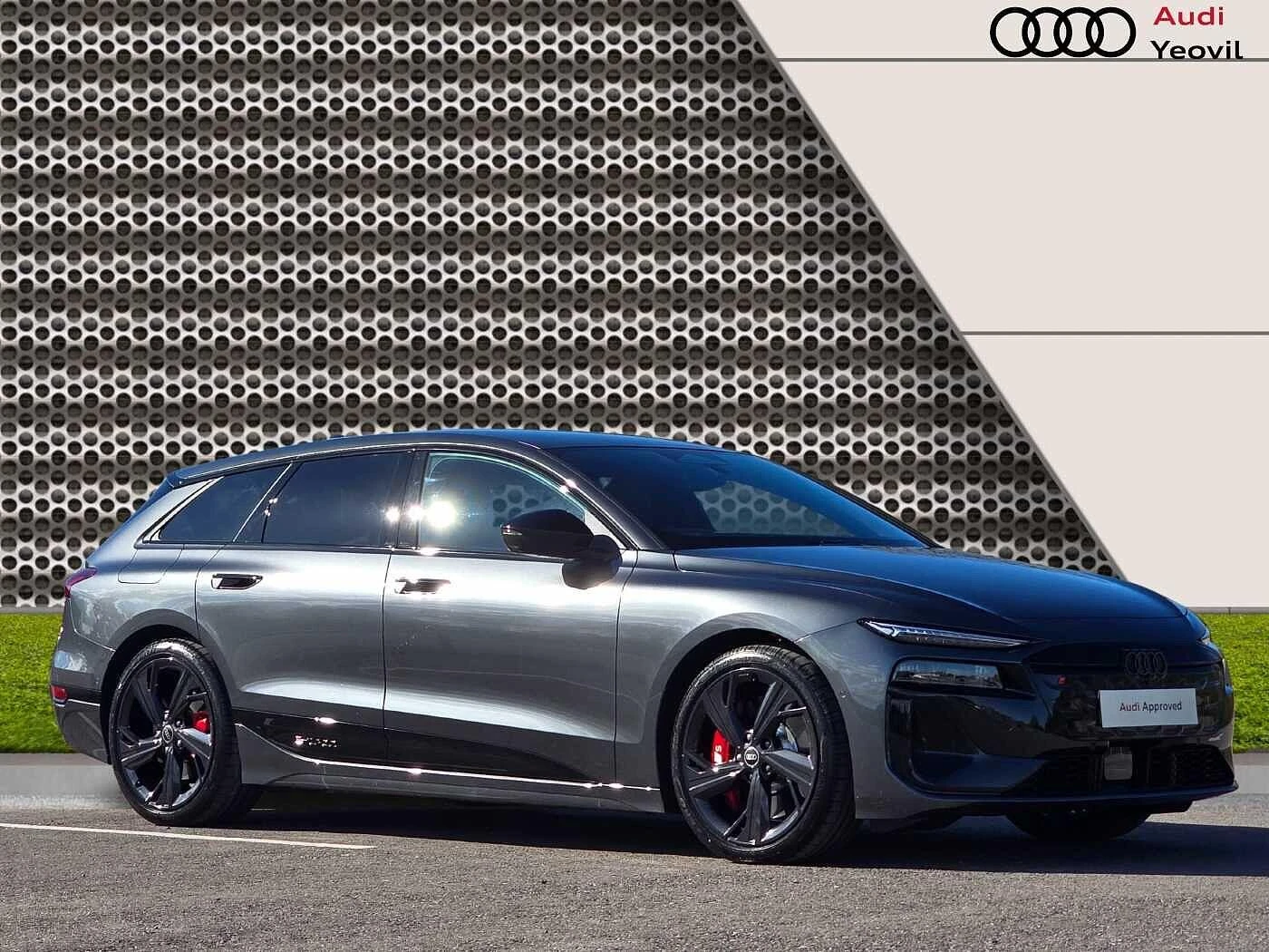 Audi-S6-image-18