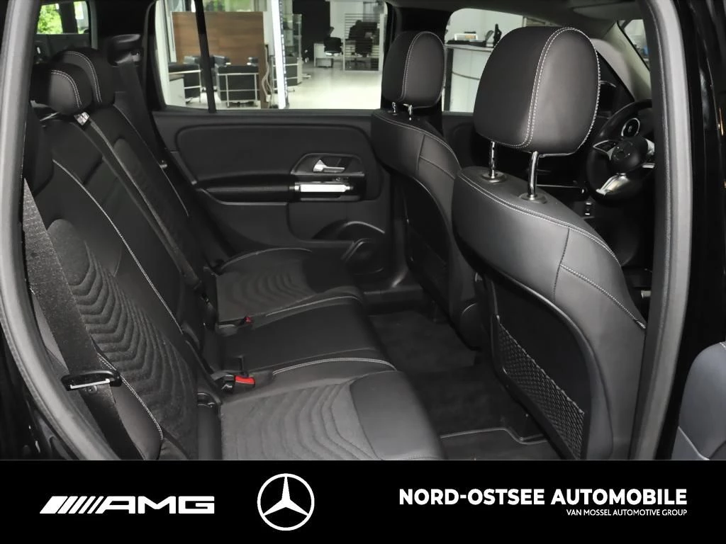 Mercedes-Benz-GLB-image-9