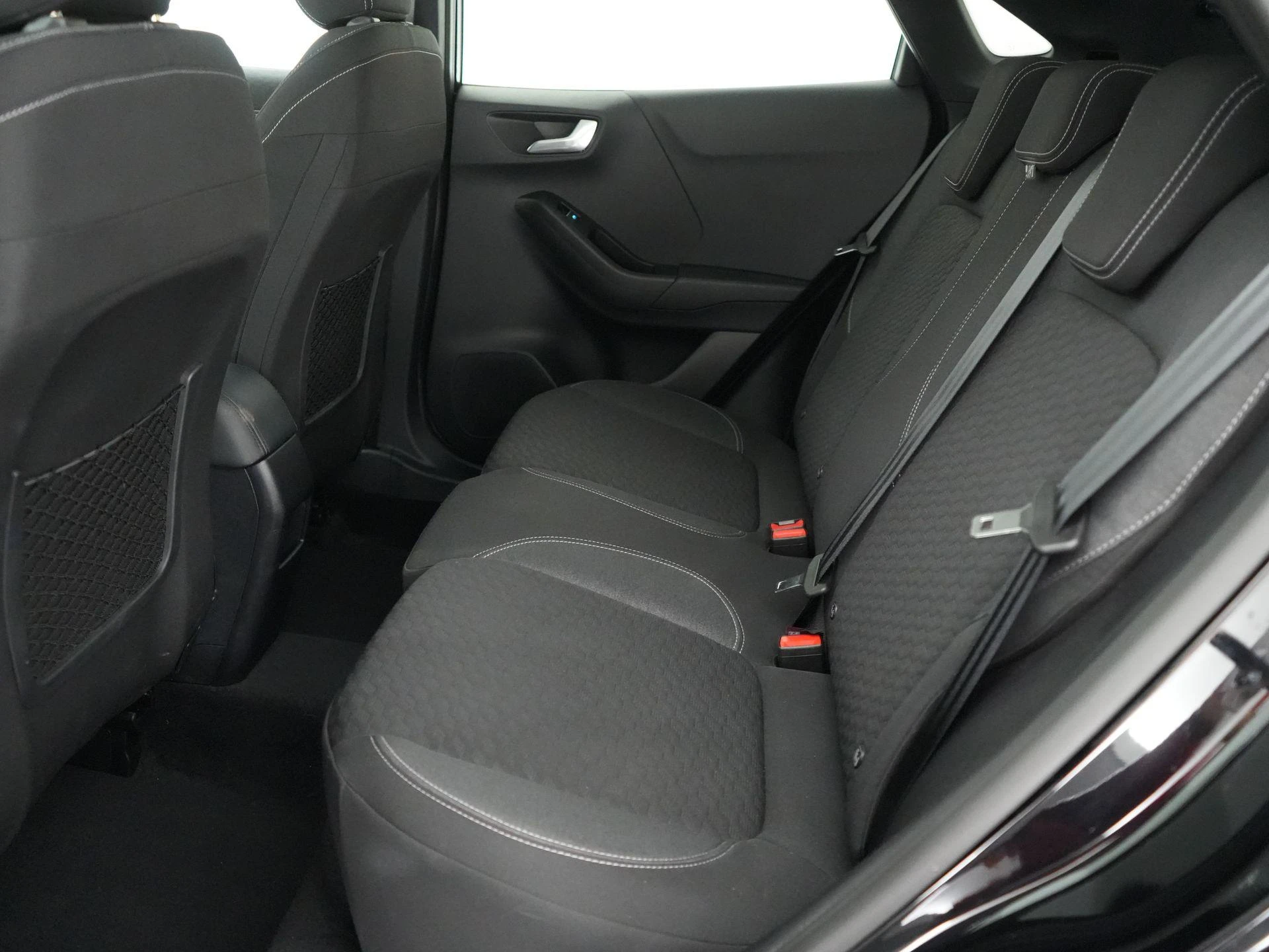 Ford Puma 1.0i Ecoboost MHEV 92kW Aut. Titanium
