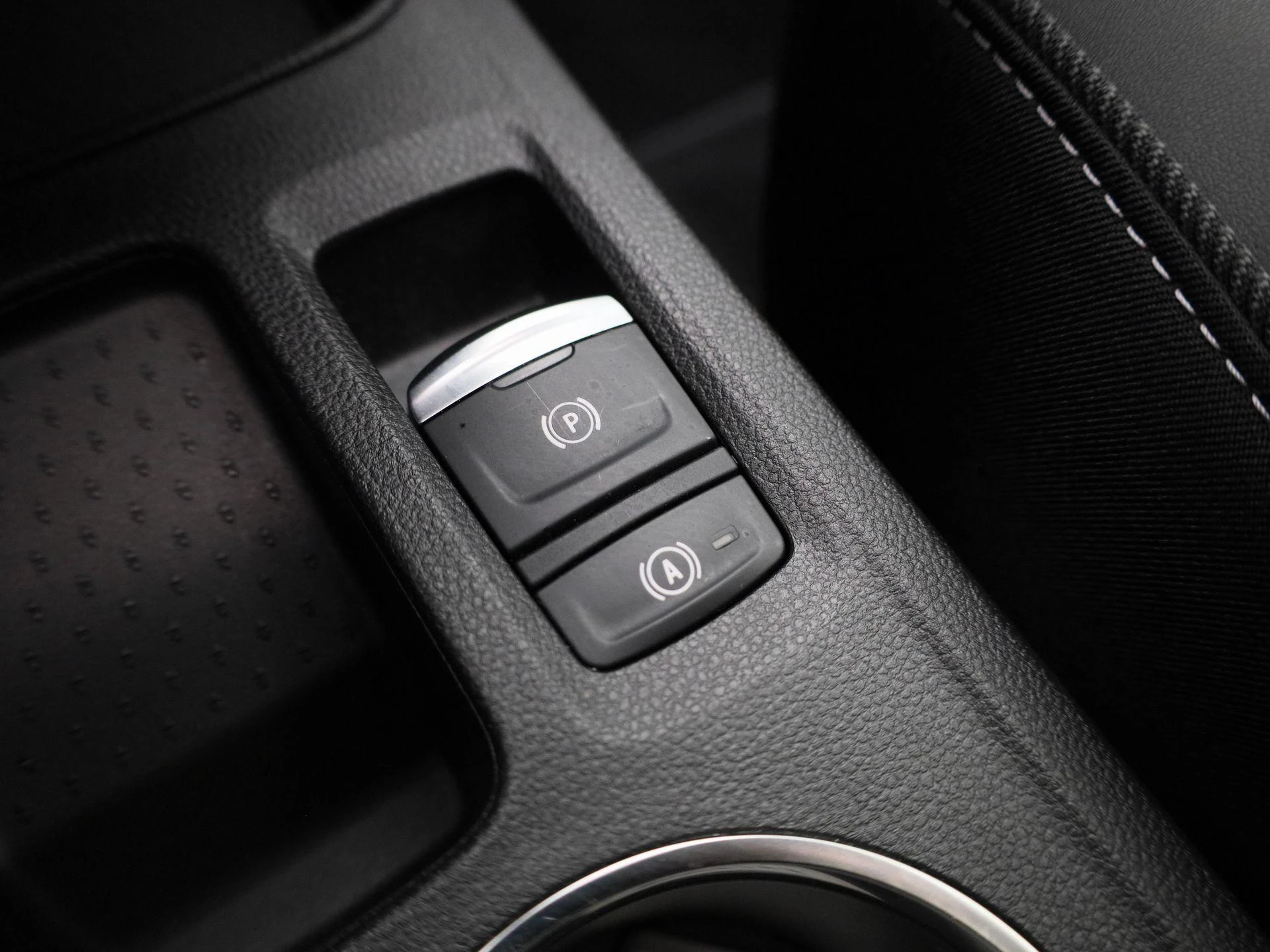 Renault-Captur-image-28
