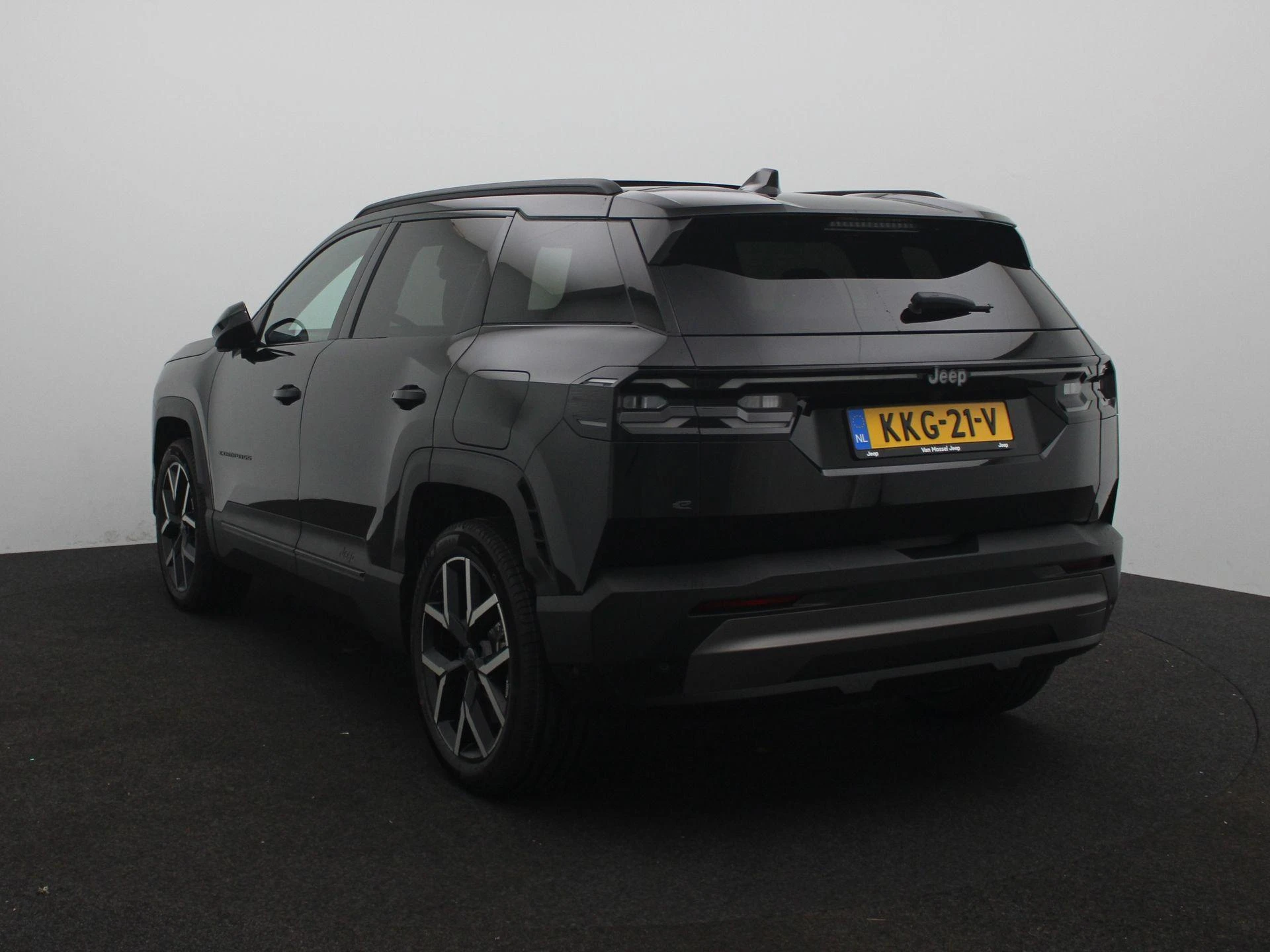 Jeep-Compass-image-1