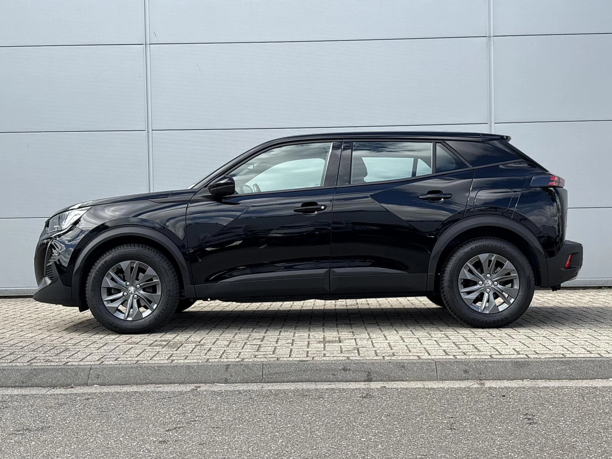 Peugeot 2008 1.2 PureTech Active Pack