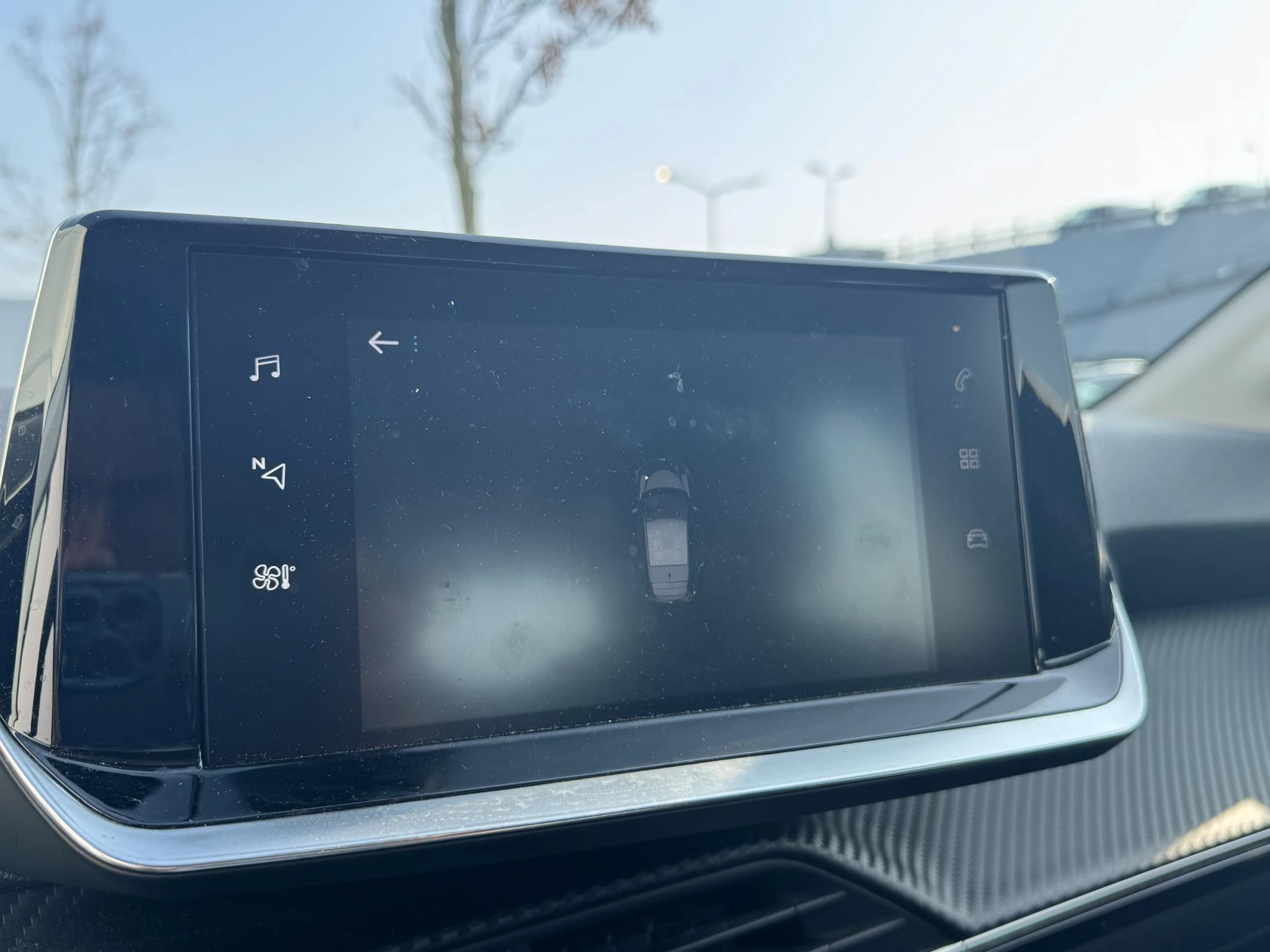 Peugeot-208-image-23