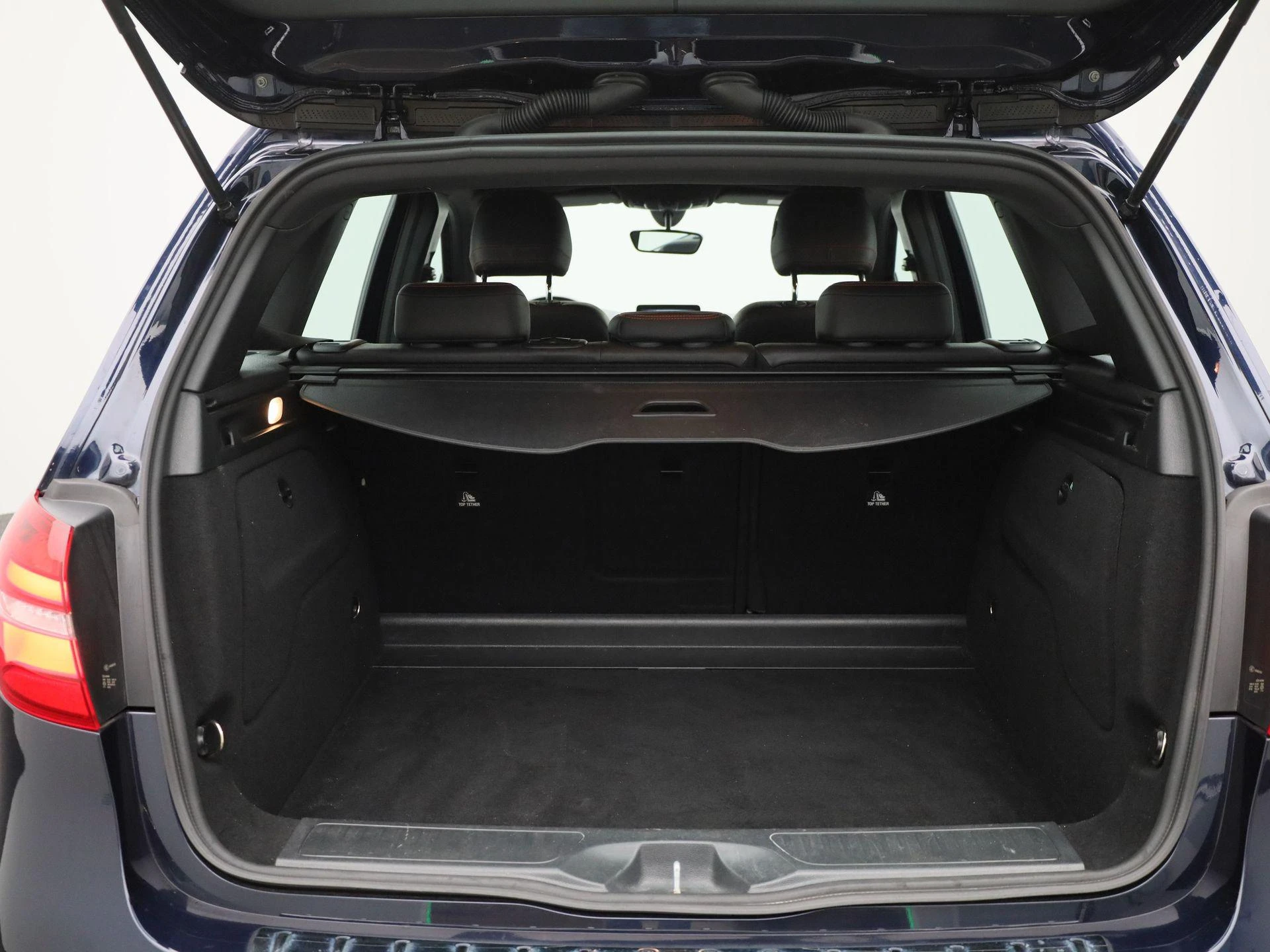 Mercedes-Benz-B-Klasse-image-14