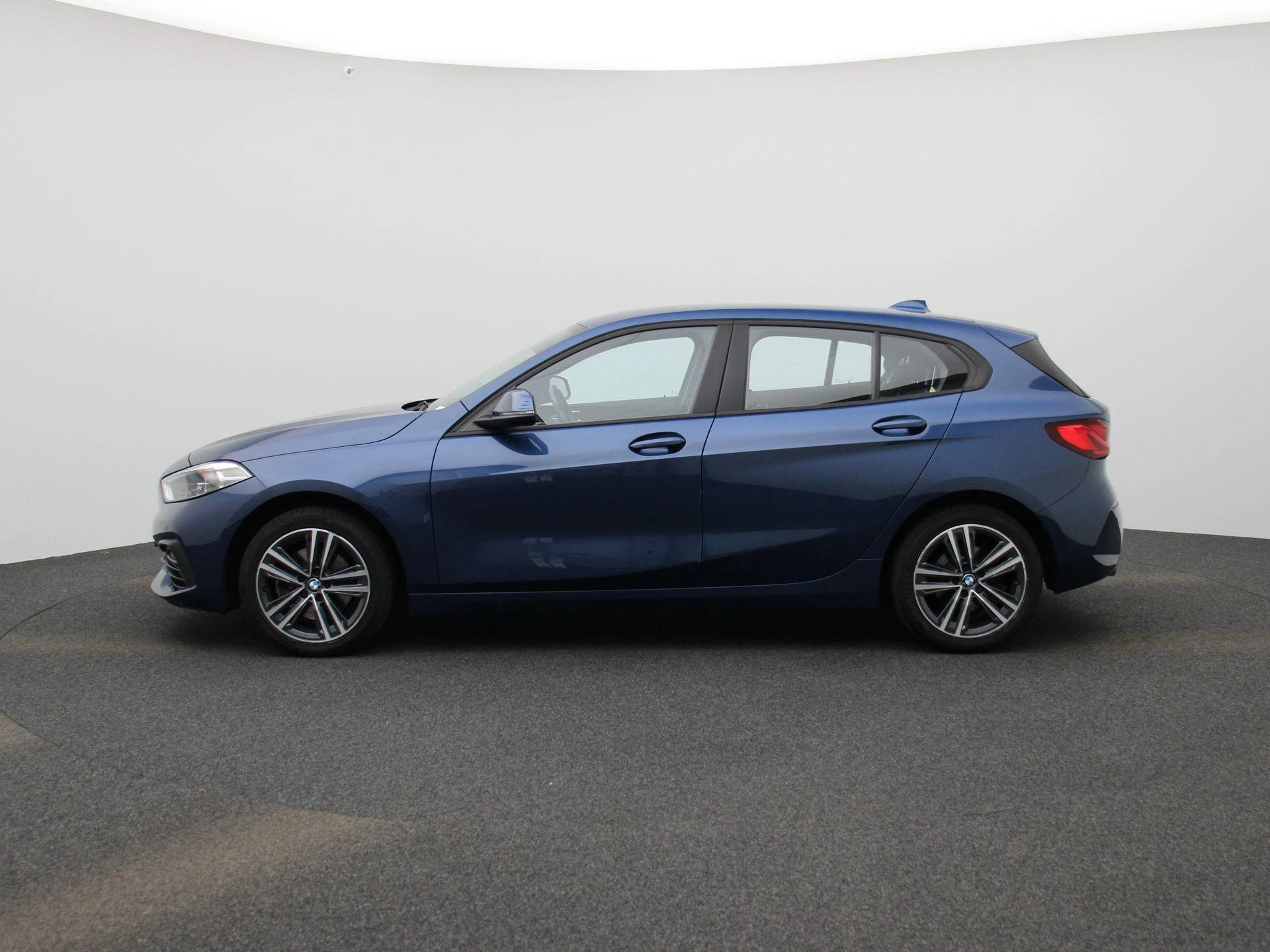 BMW-1 Serie-image-3