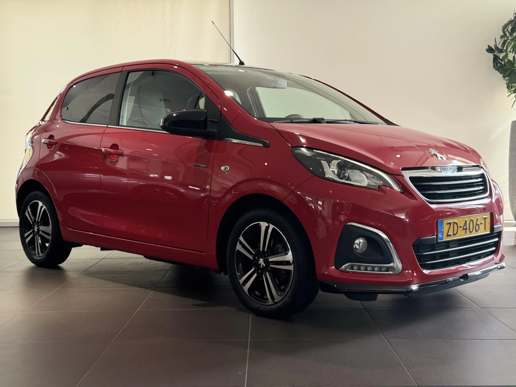 Peugeot 108 1.0 e-VTi GT-Line