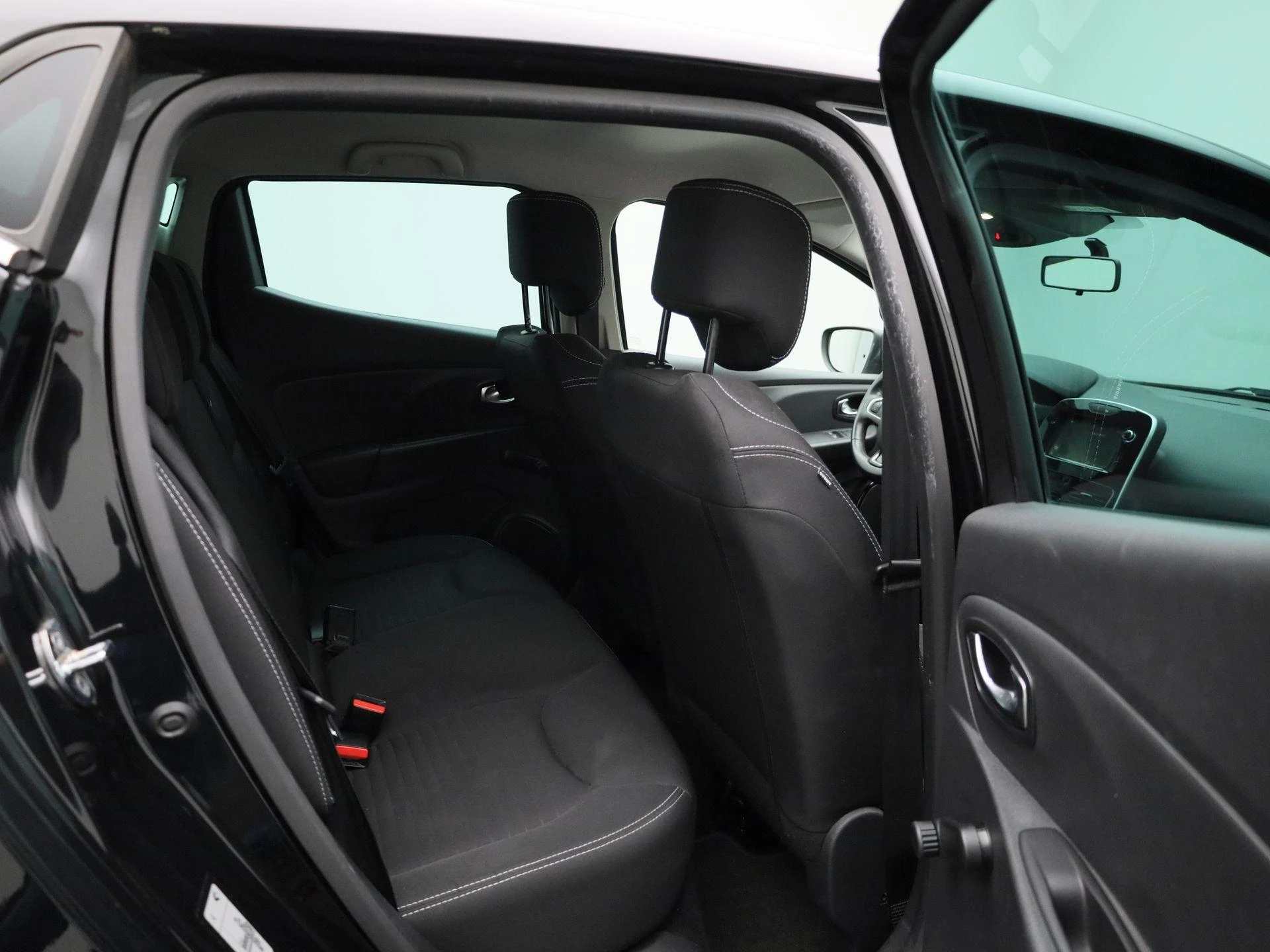 Renault-Clio-image-31