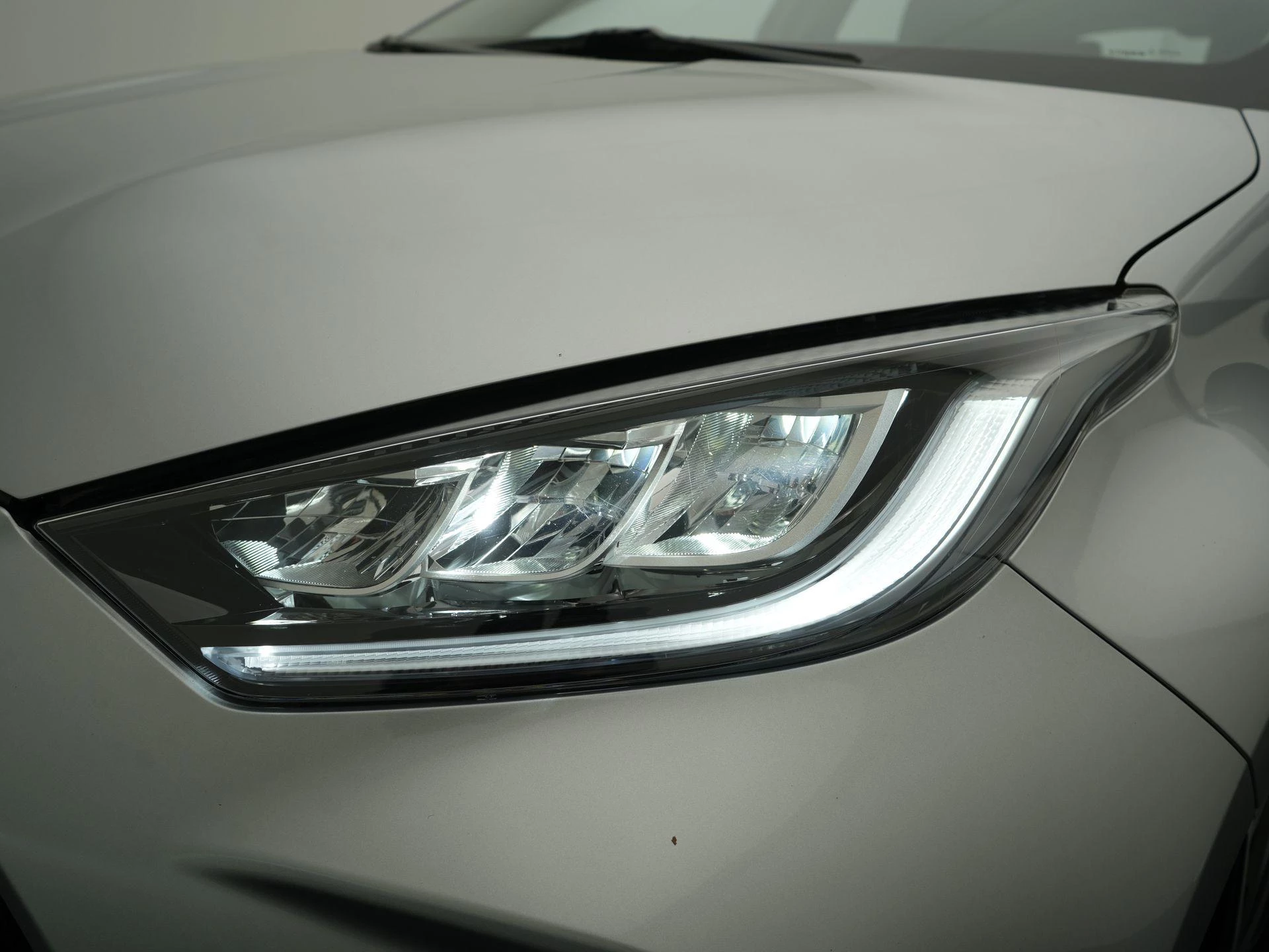 Toyota-Yaris-image-21