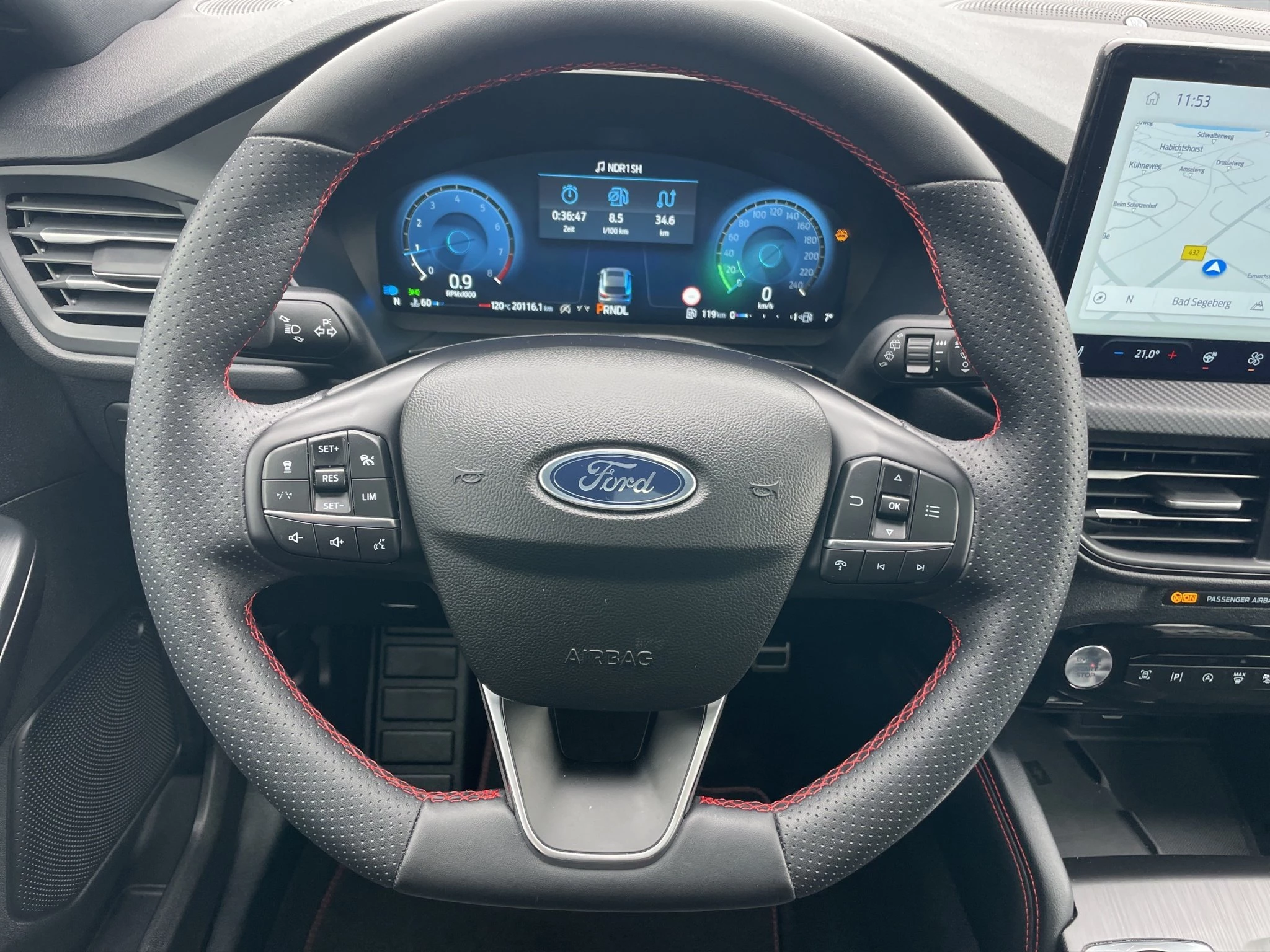 Ford-Kuga-image-12