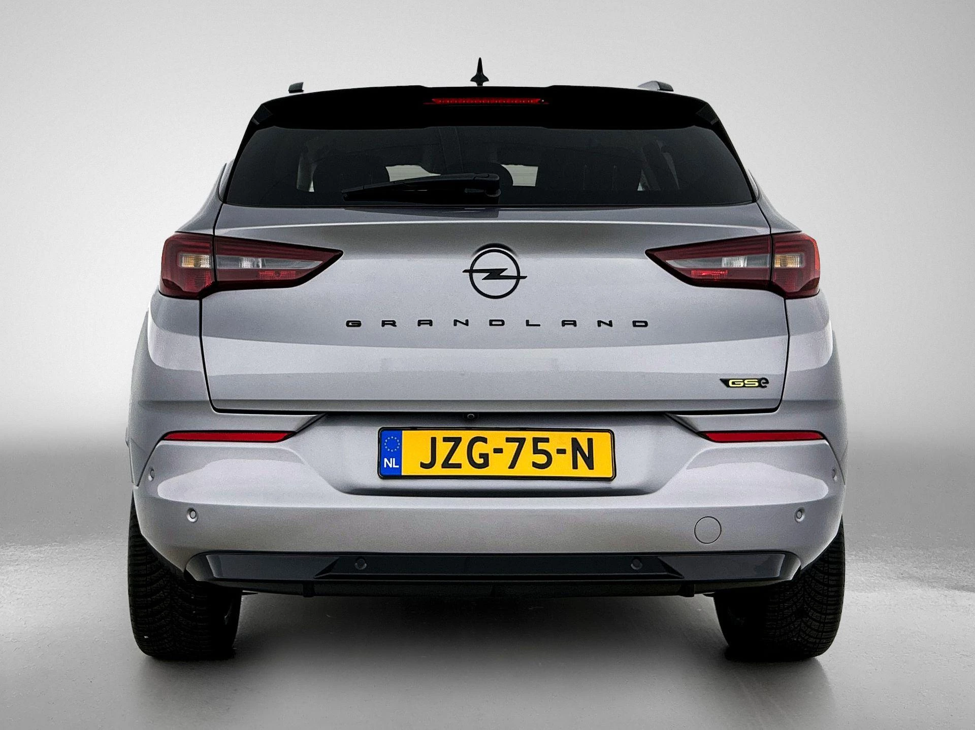 Opel-Grandland-image-2