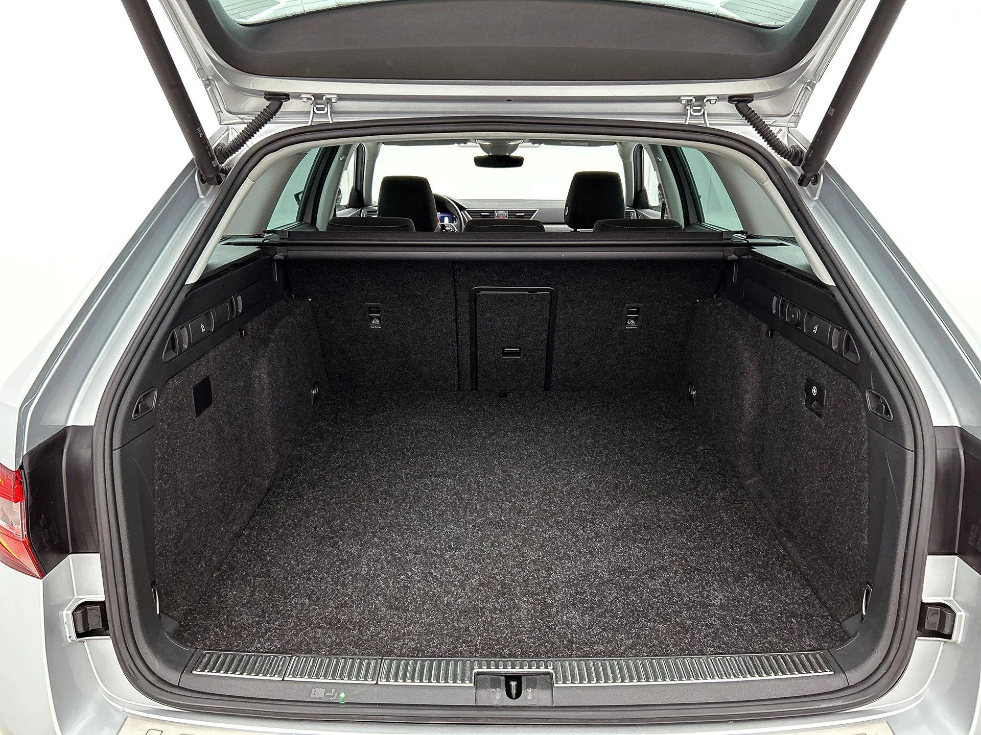 Škoda-Superb-image-32