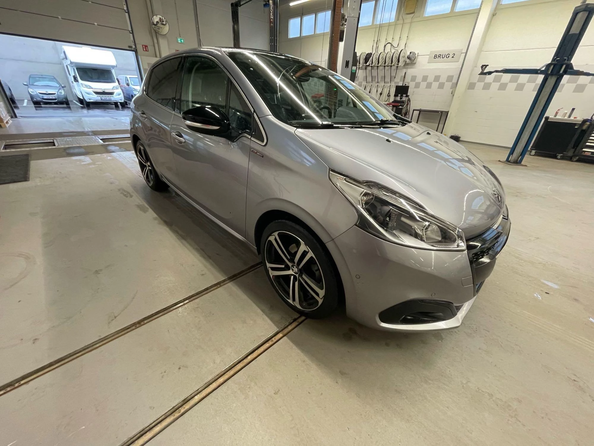 Peugeot 208 1.2 PureTech 81kW s/s Aut. GT Line