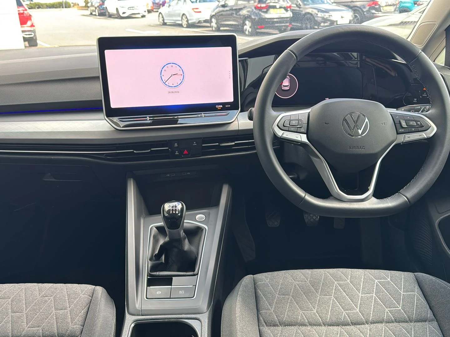Volkswagen-Golf-image-3