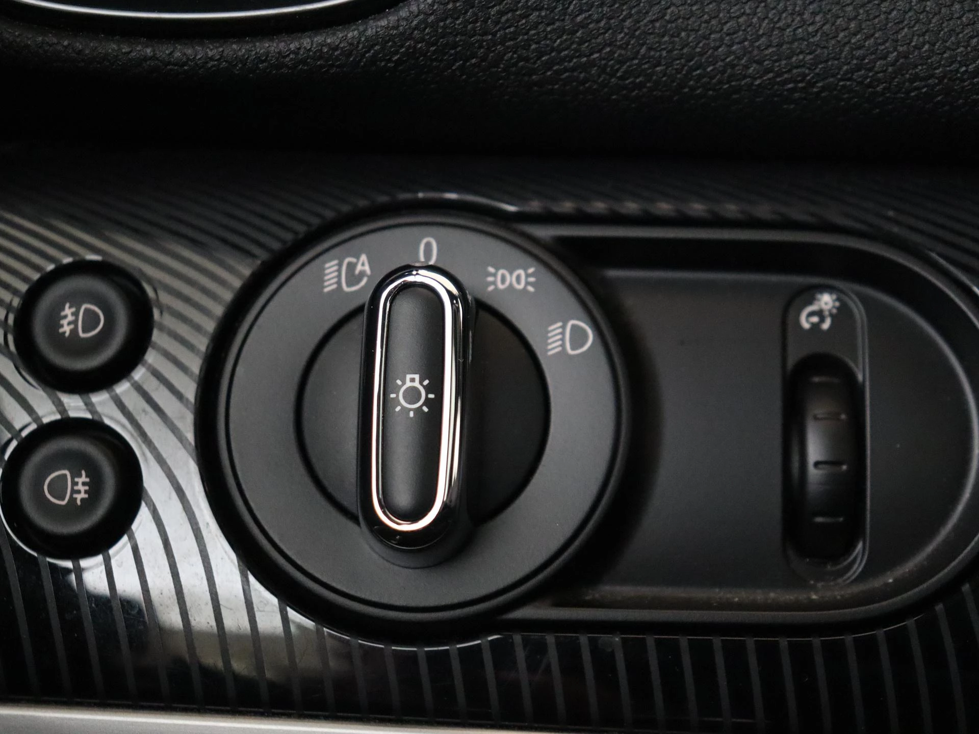 MINI-Countryman-image-26