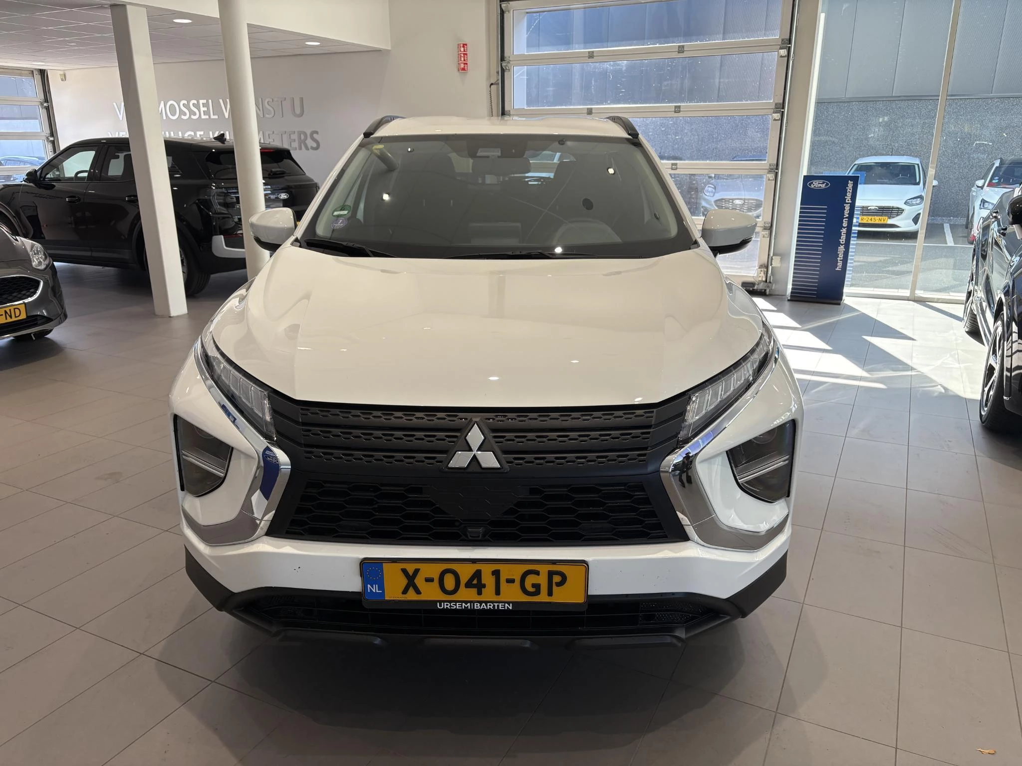 Mitsubishi-Eclipse Cross-image-8