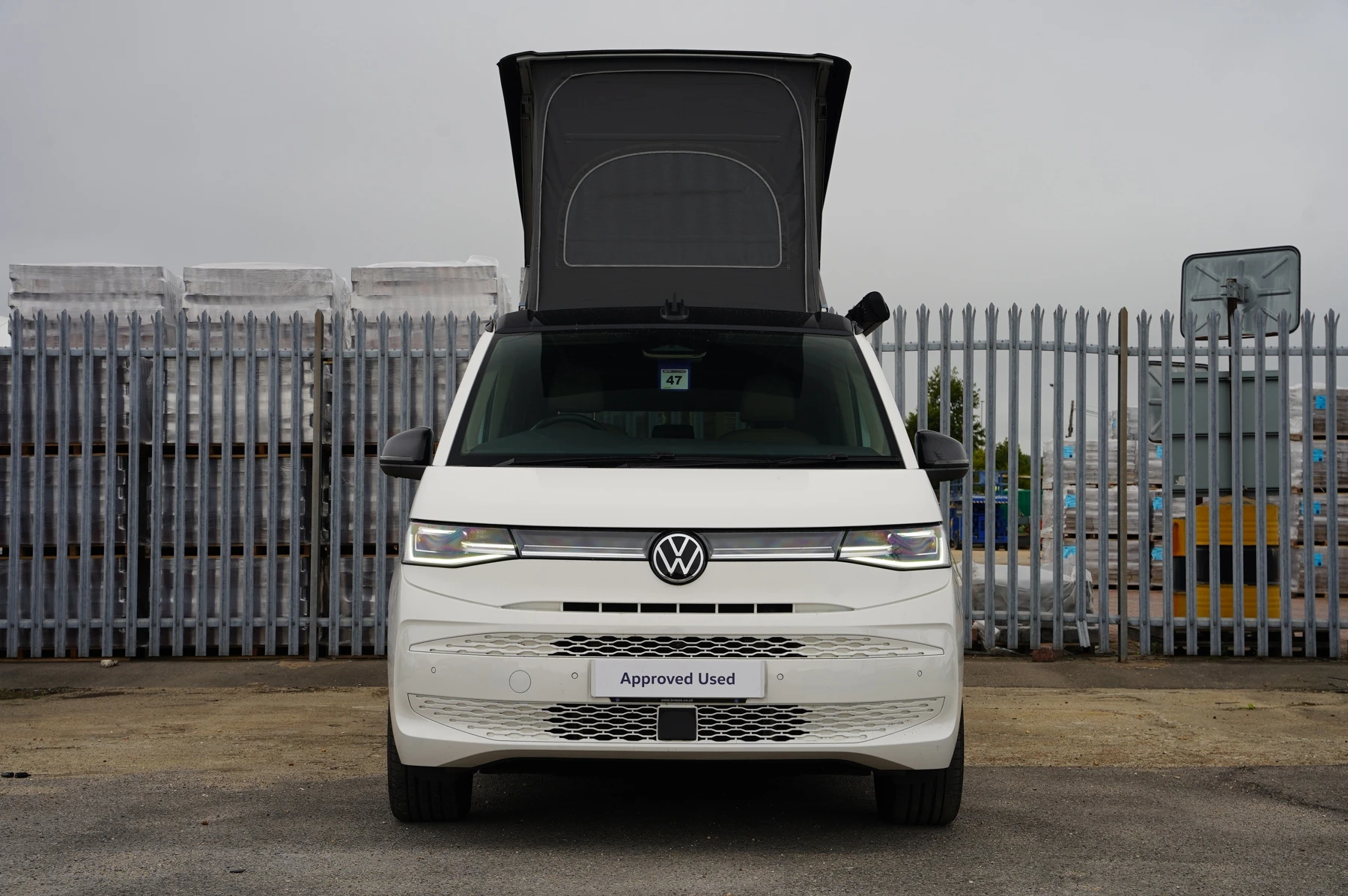 Volkswagen-California-image-6
