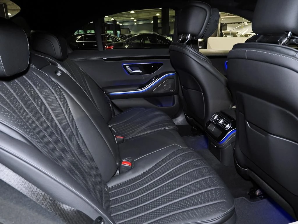 Mercedes-Benz-S-Klasse 580-image-14