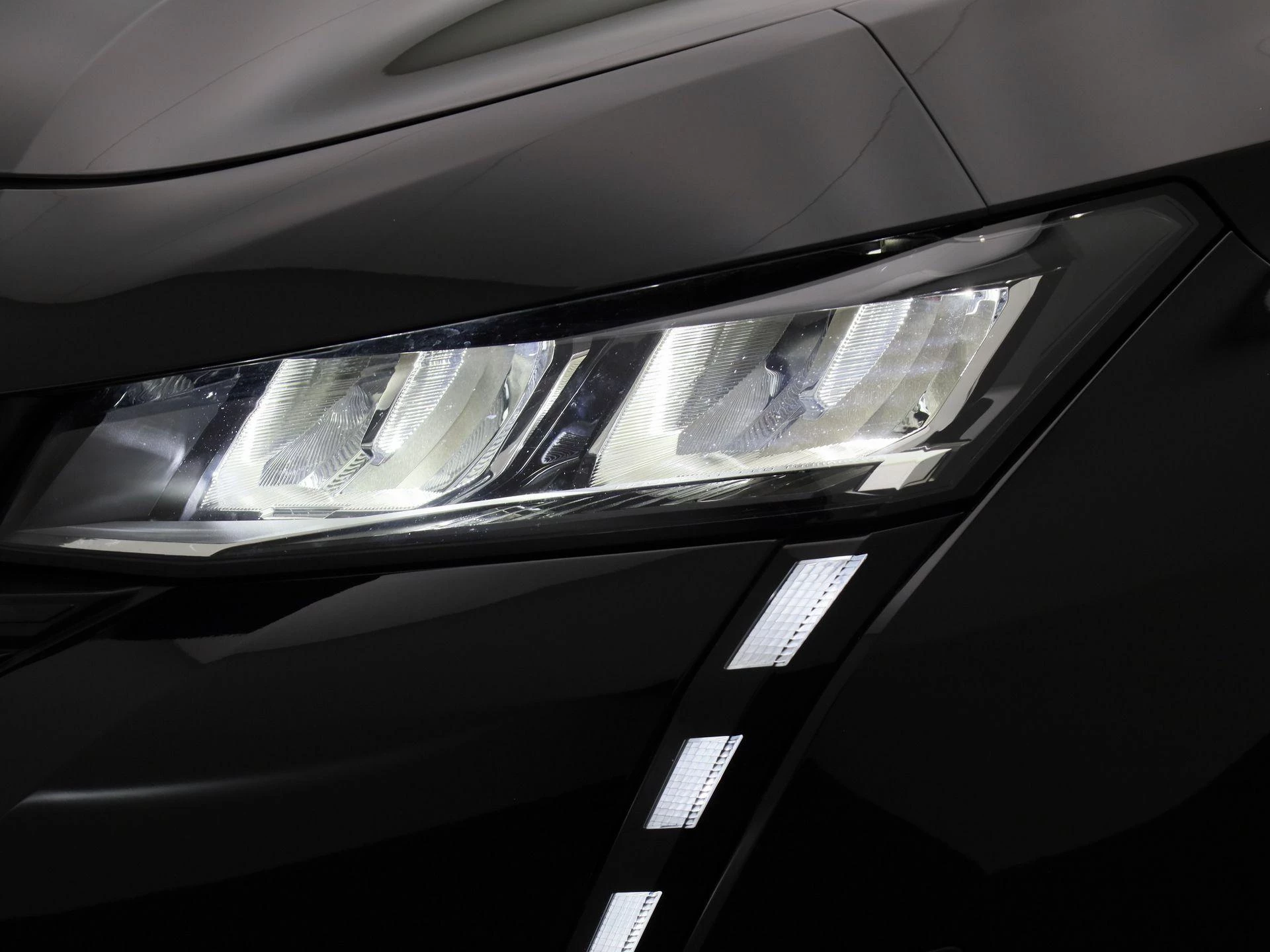 Peugeot-308-image-12