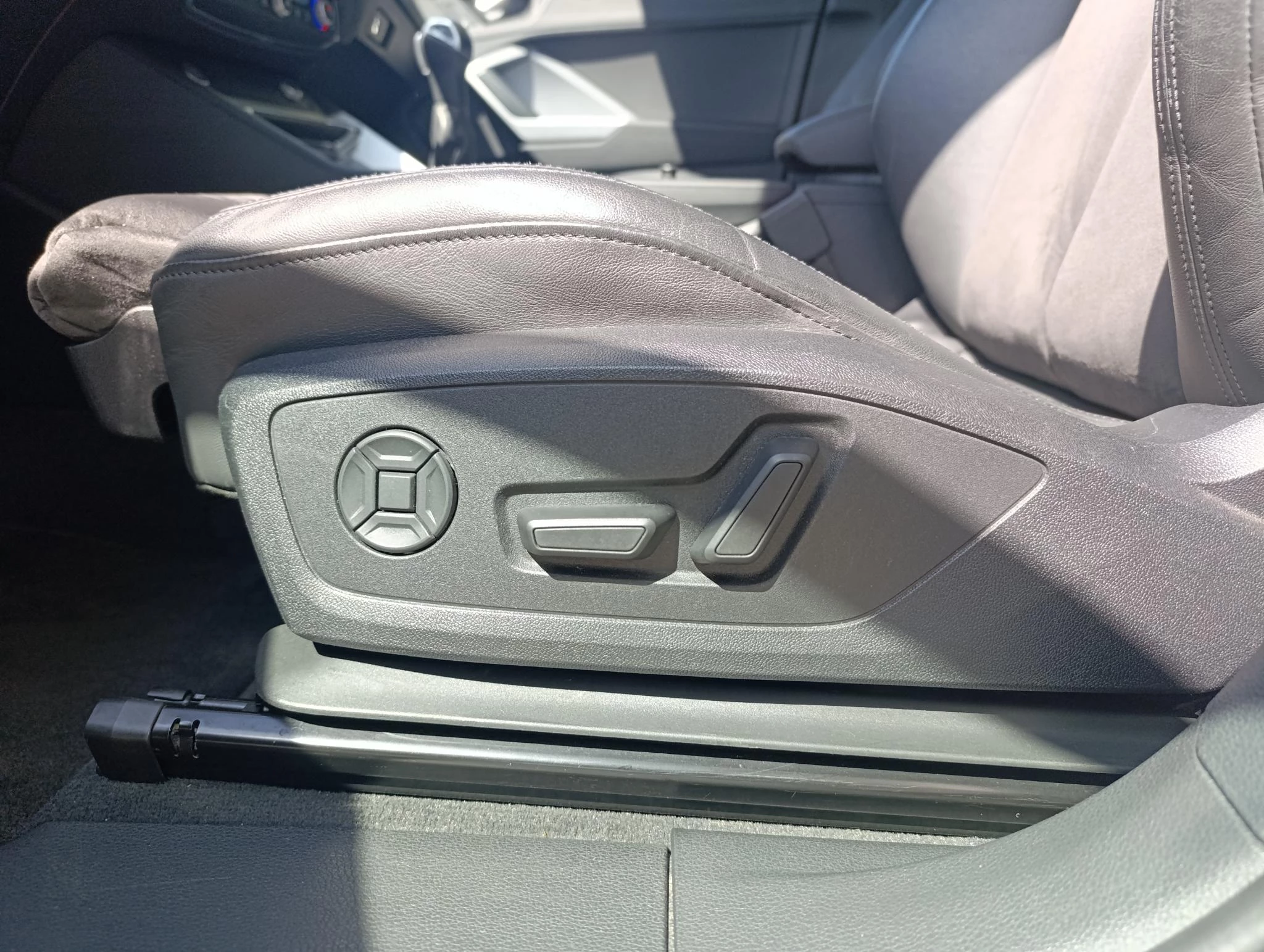 Audi-Q3-image-15