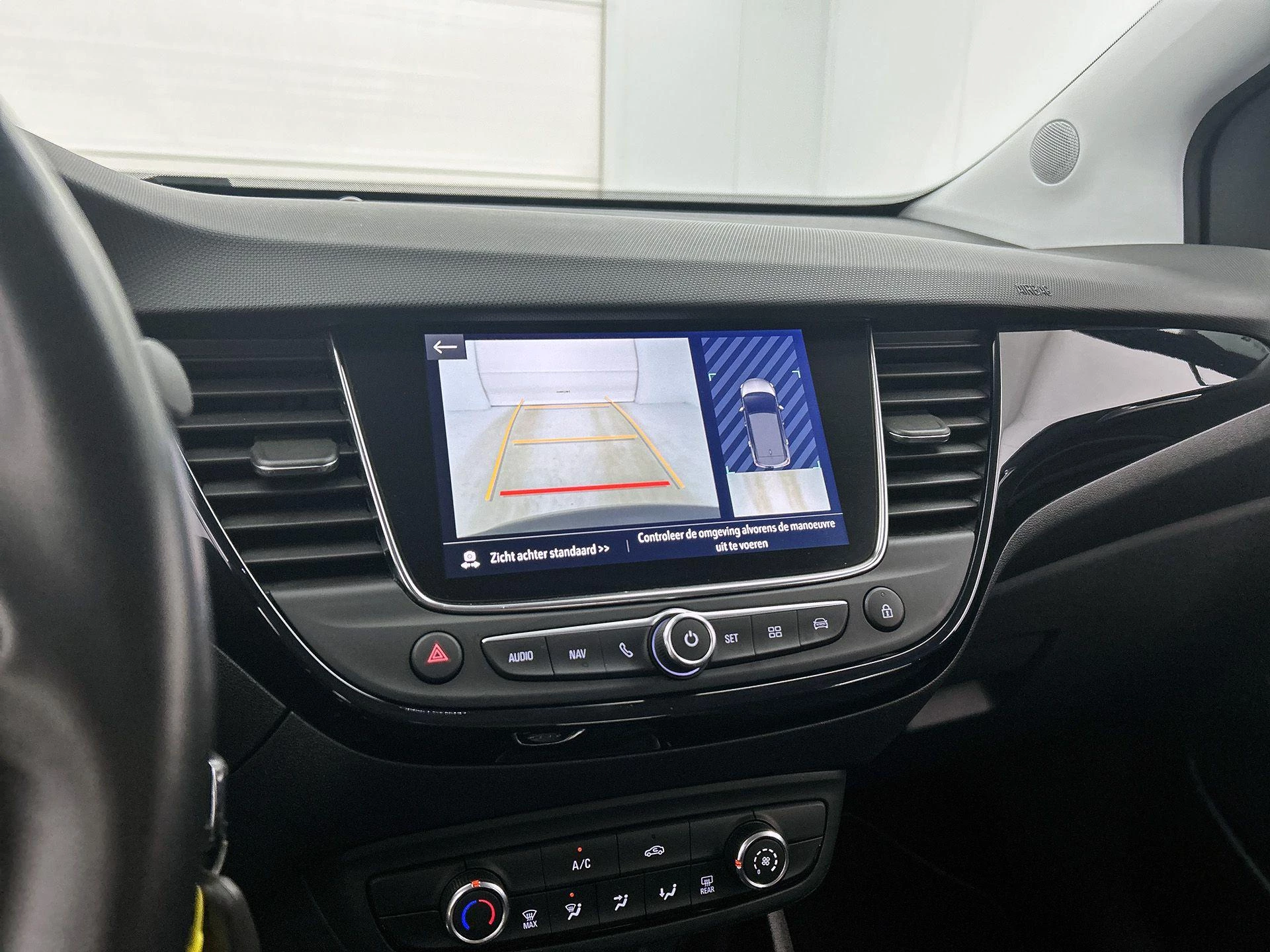 Opel-Crossland X-image-12