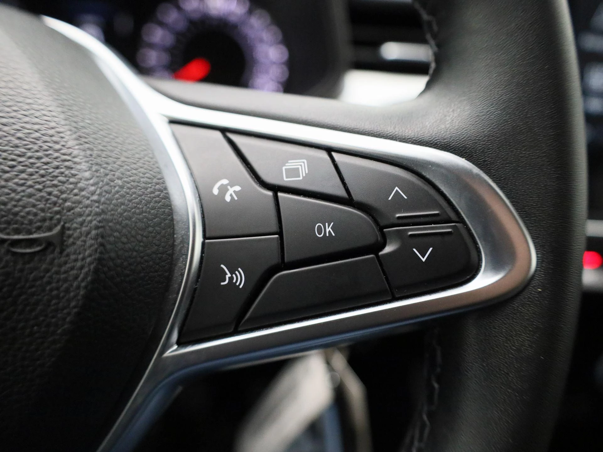 Renault-Clio-image-14