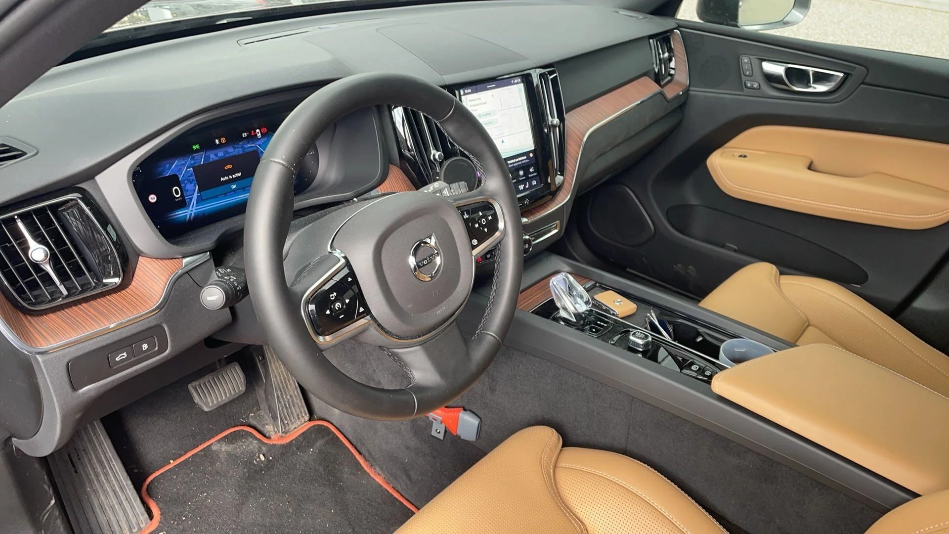 Volvo-XC60-image-9