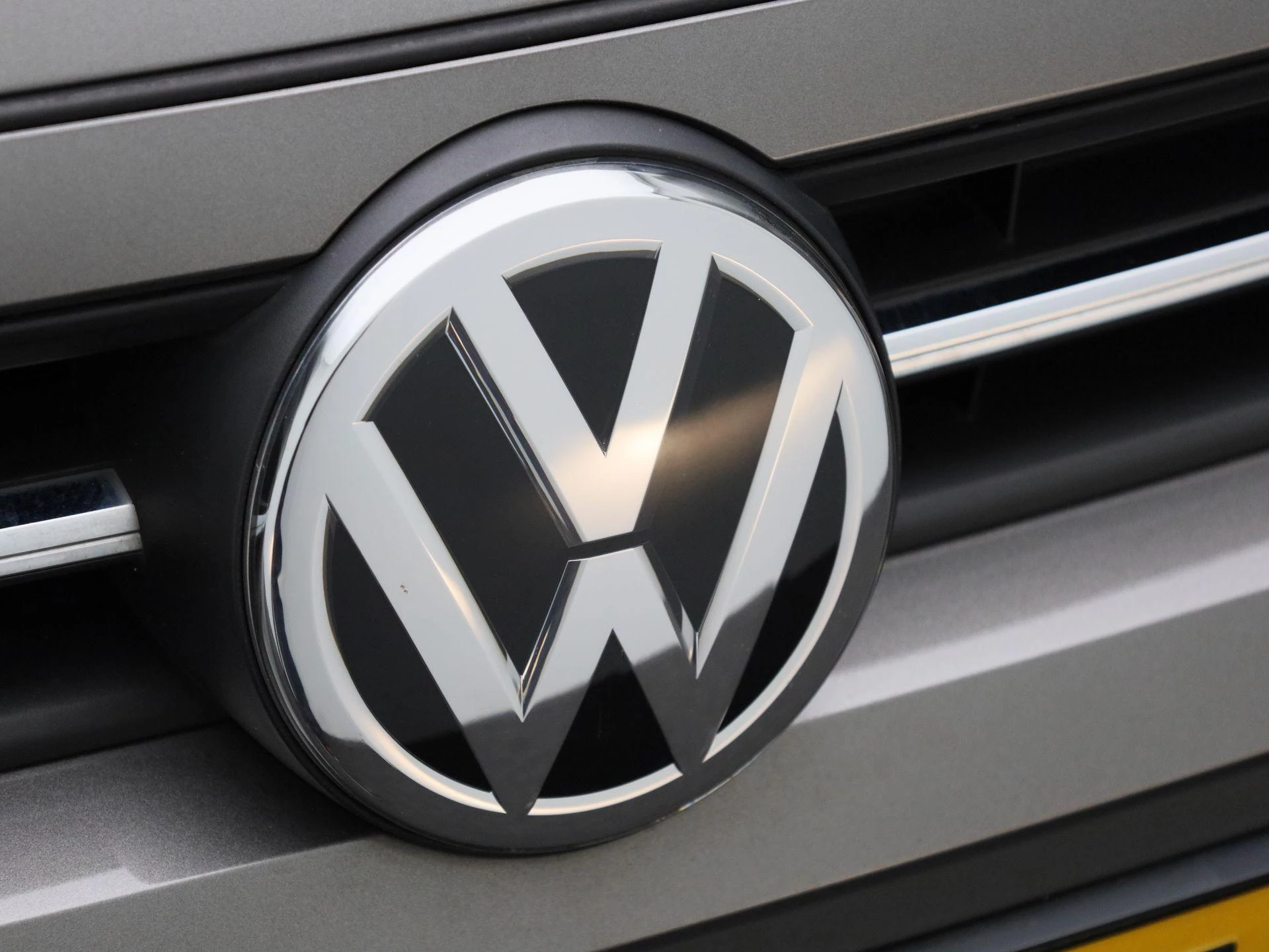 Volkswagen-Polo-image-30