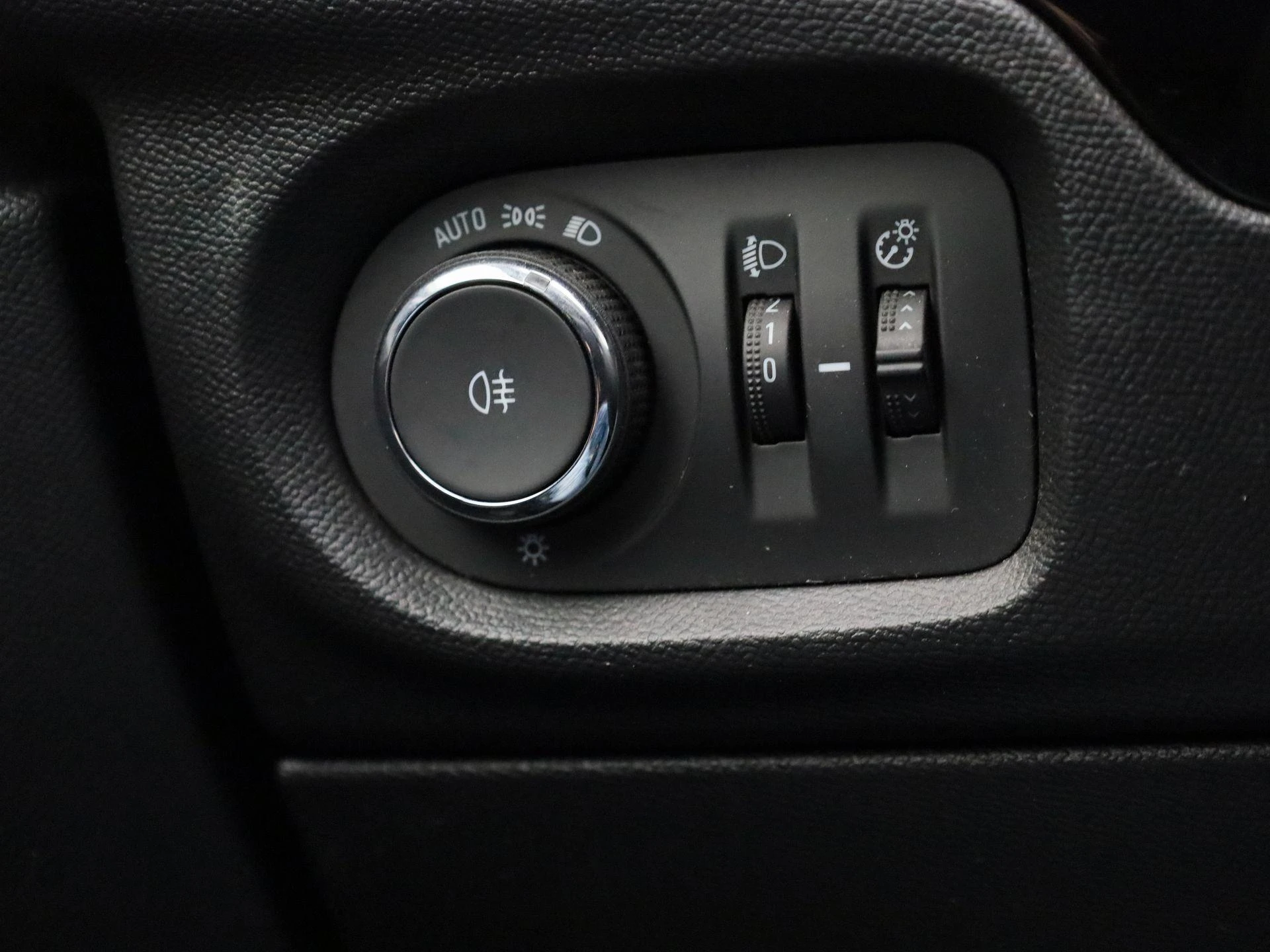 Opel-Corsa-image-21
