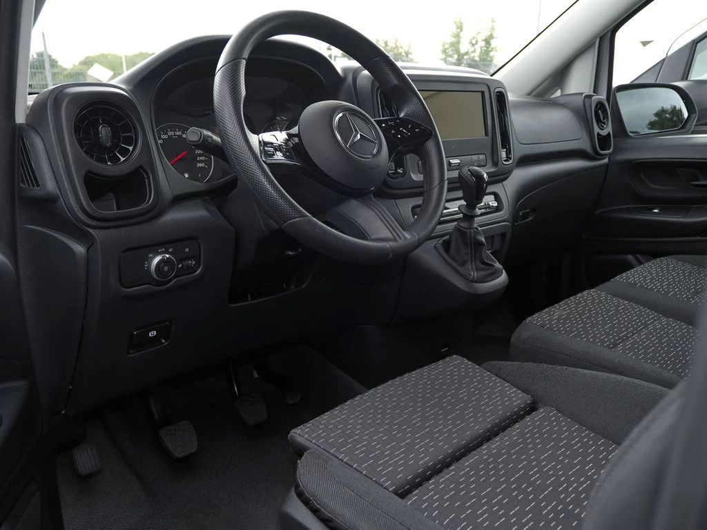 Mercedes-Benz-Vito 116-image-7