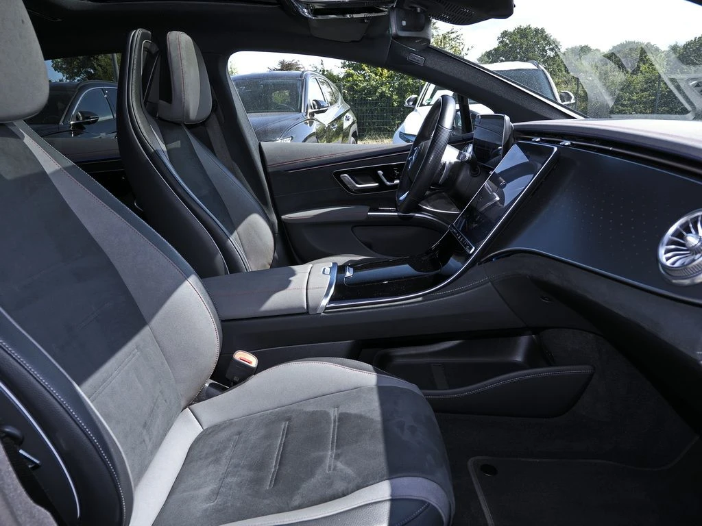 Mercedes-Benz-EQS 350-image-11