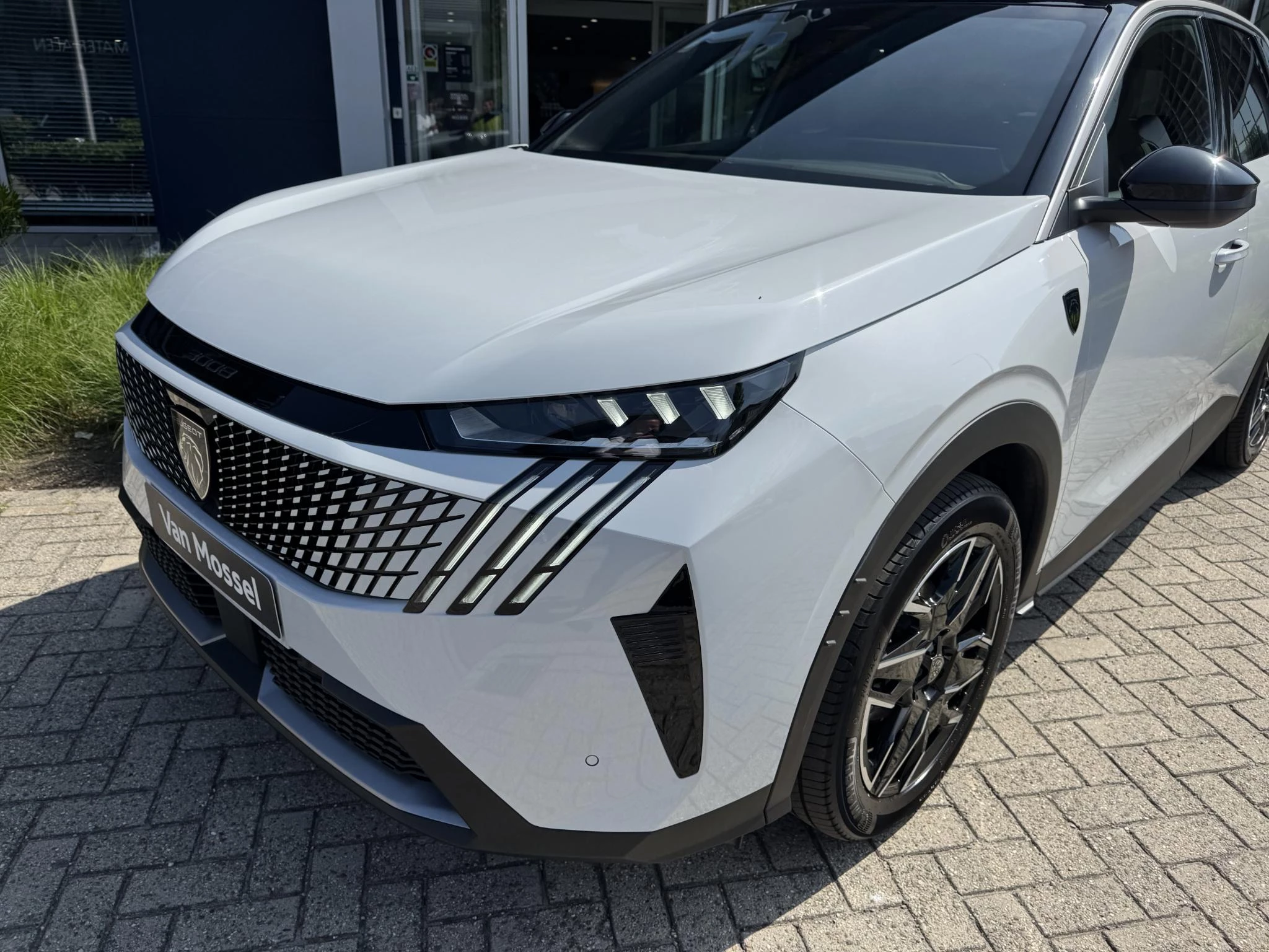 Peugeot 3008 1.2 Hybrid 136 GT
