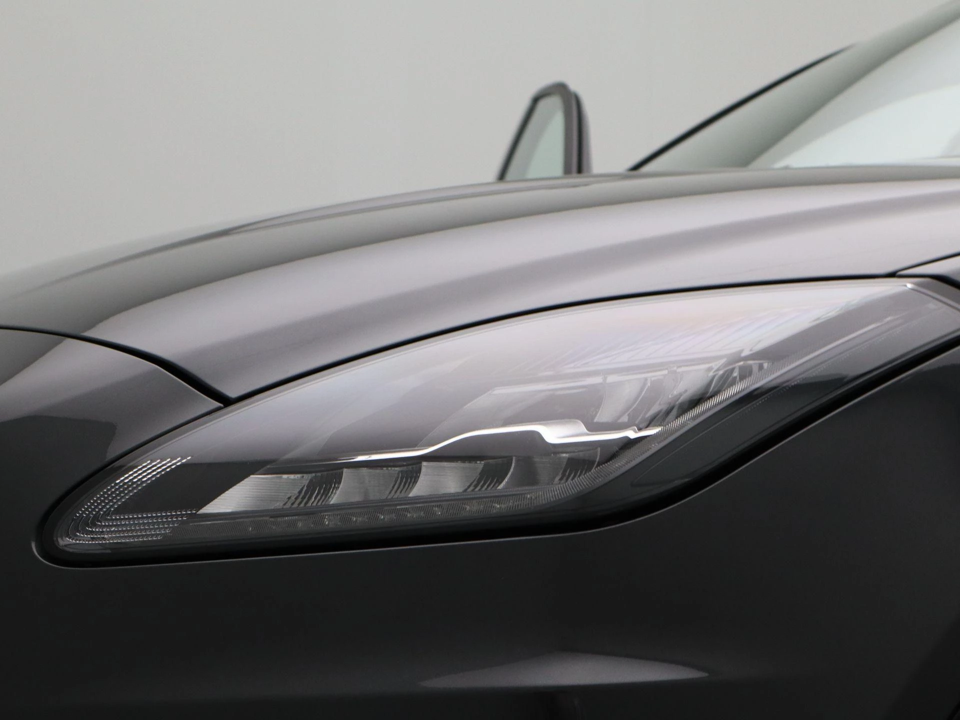 Jaguar-E-PACE-image-13